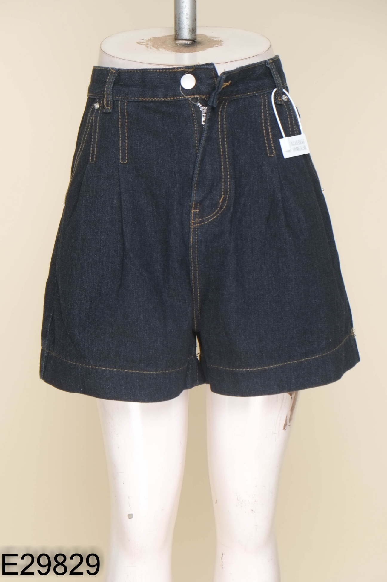 NEWTAG Quần shorts jeans xanh