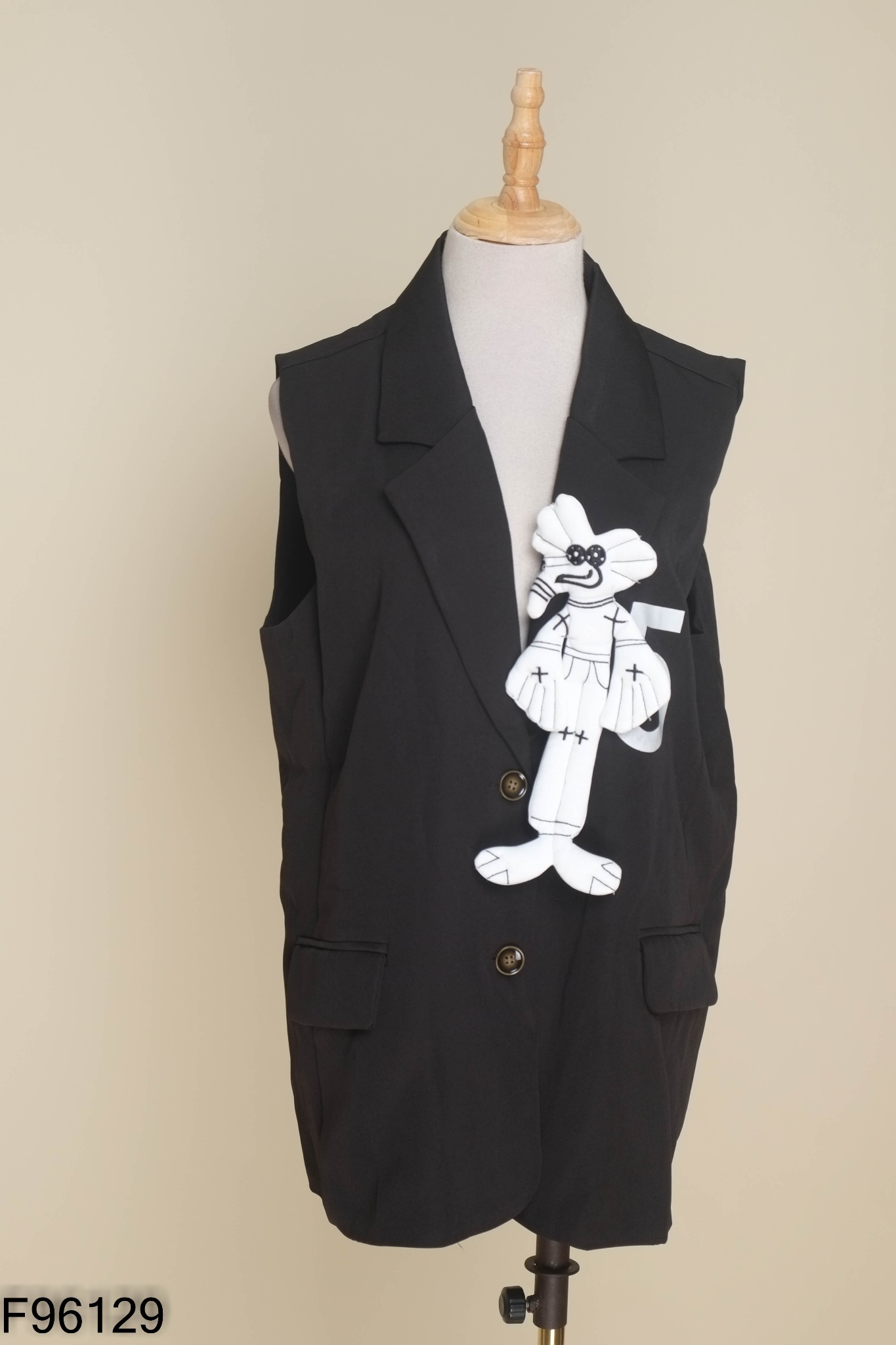NEWTAG Áo gile đen cổ vest phối hình