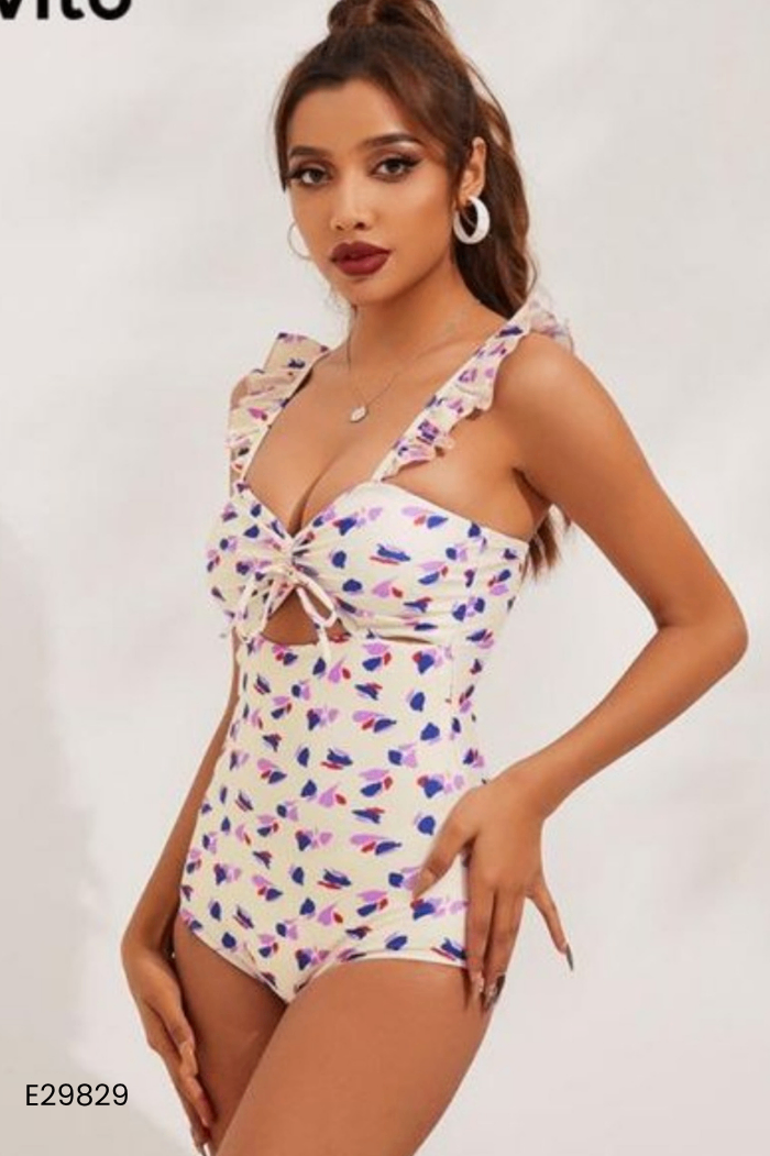 Bikini hồng hoạ tiết xoắn ngực