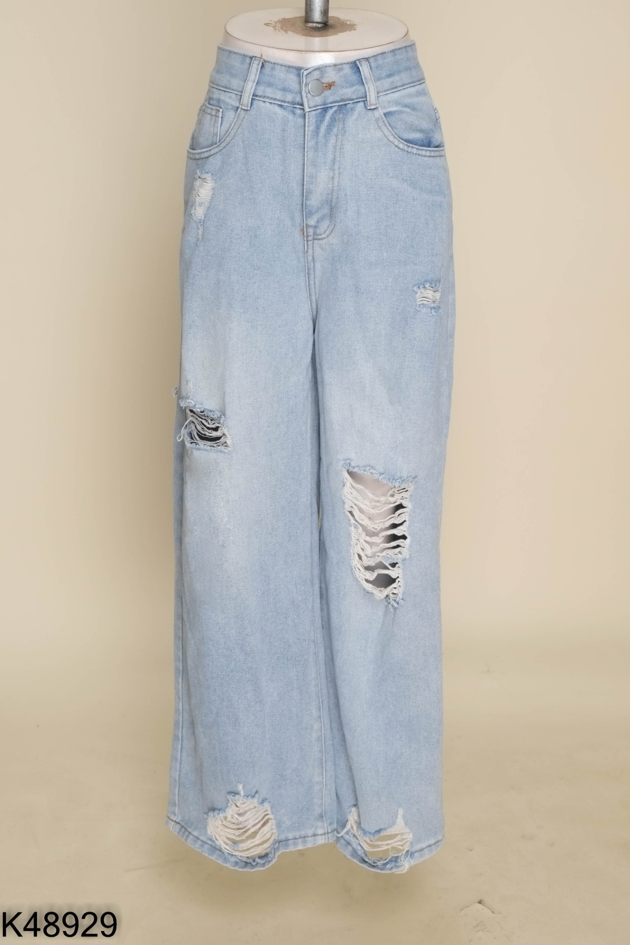 Quần jeans suông xanh rách
