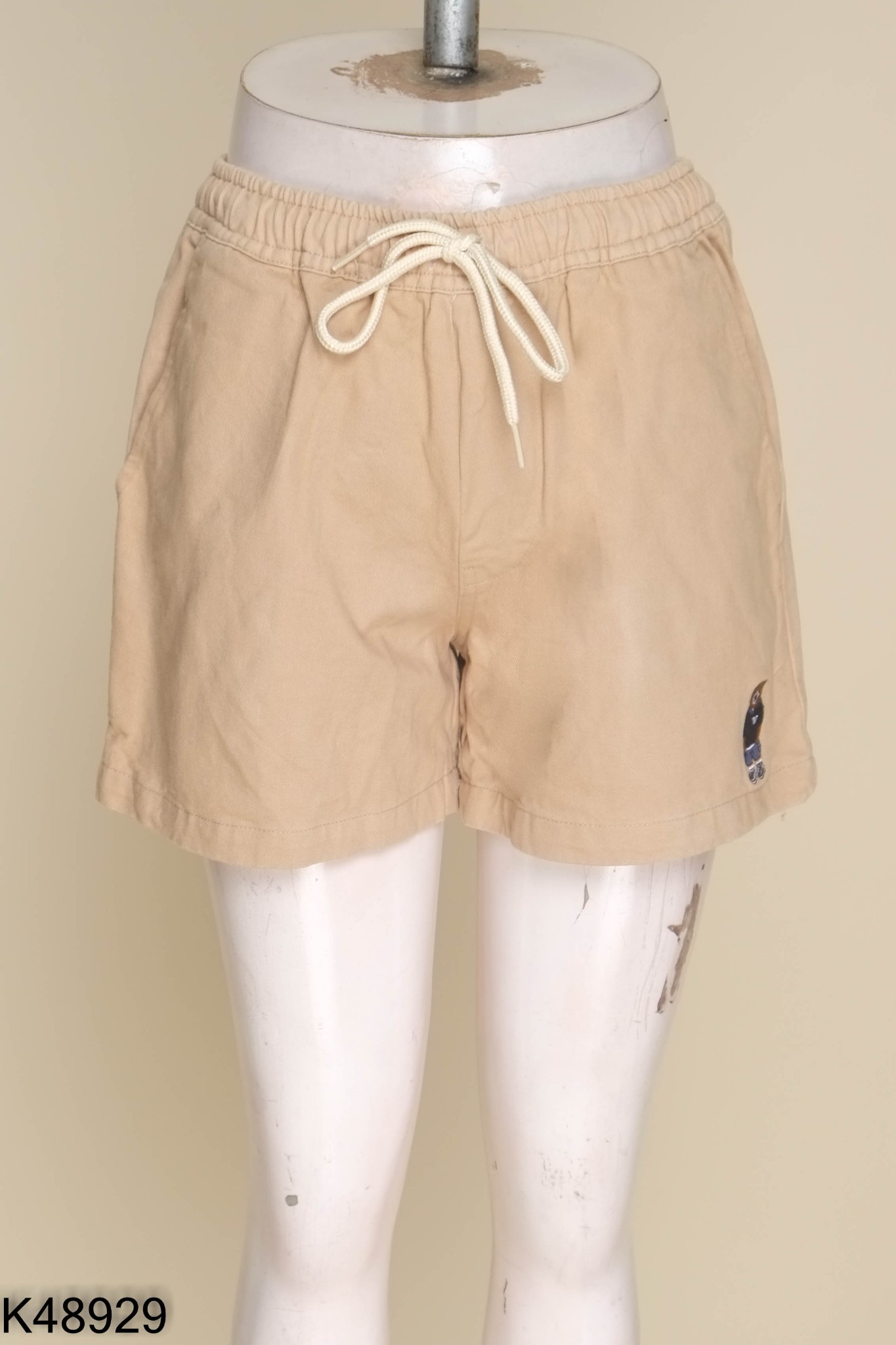 Quần shorts WHO.A.U be thêu gấu (xuất)
