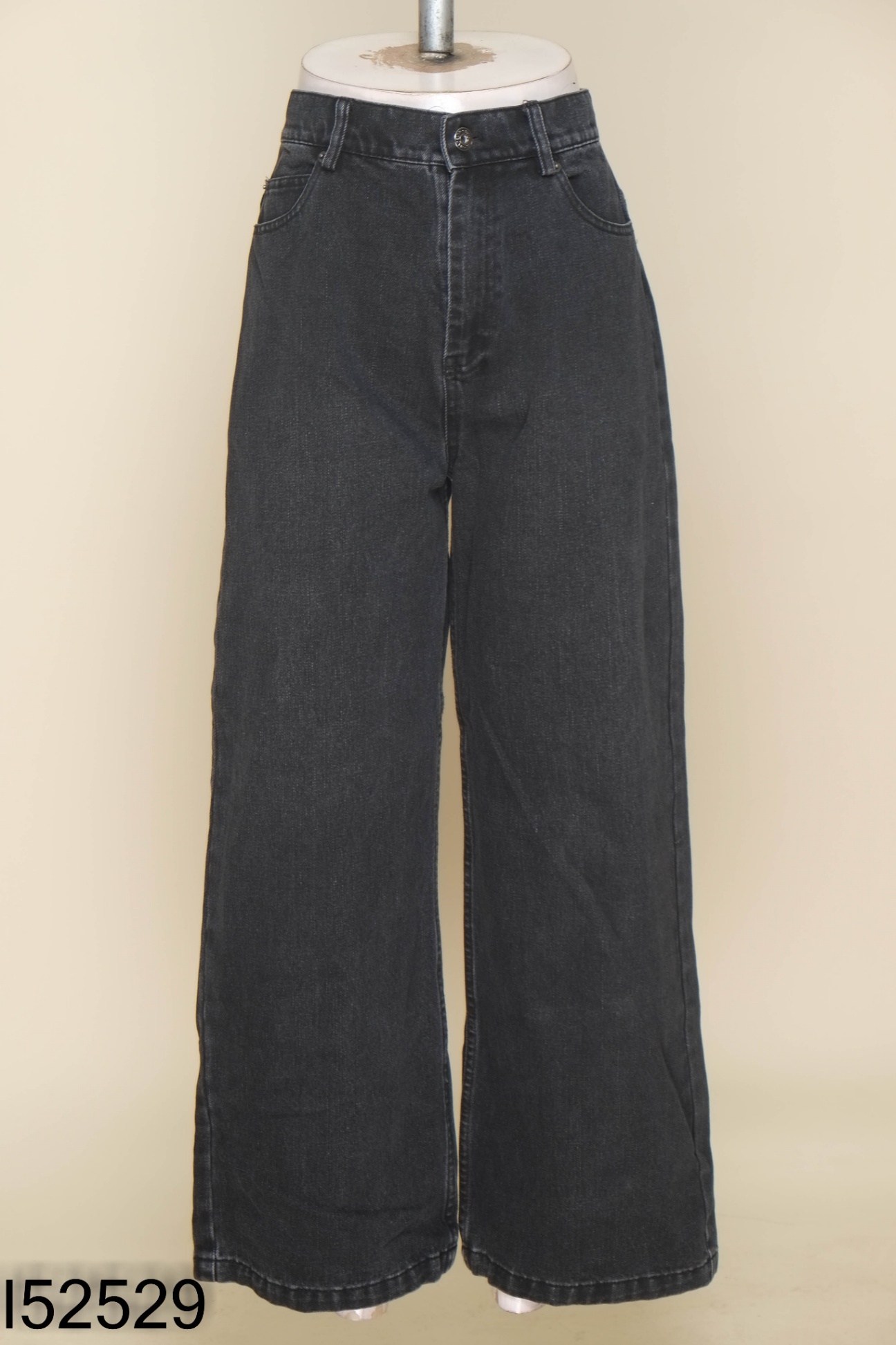 Quần jeans MADELEN đen thêu hoa