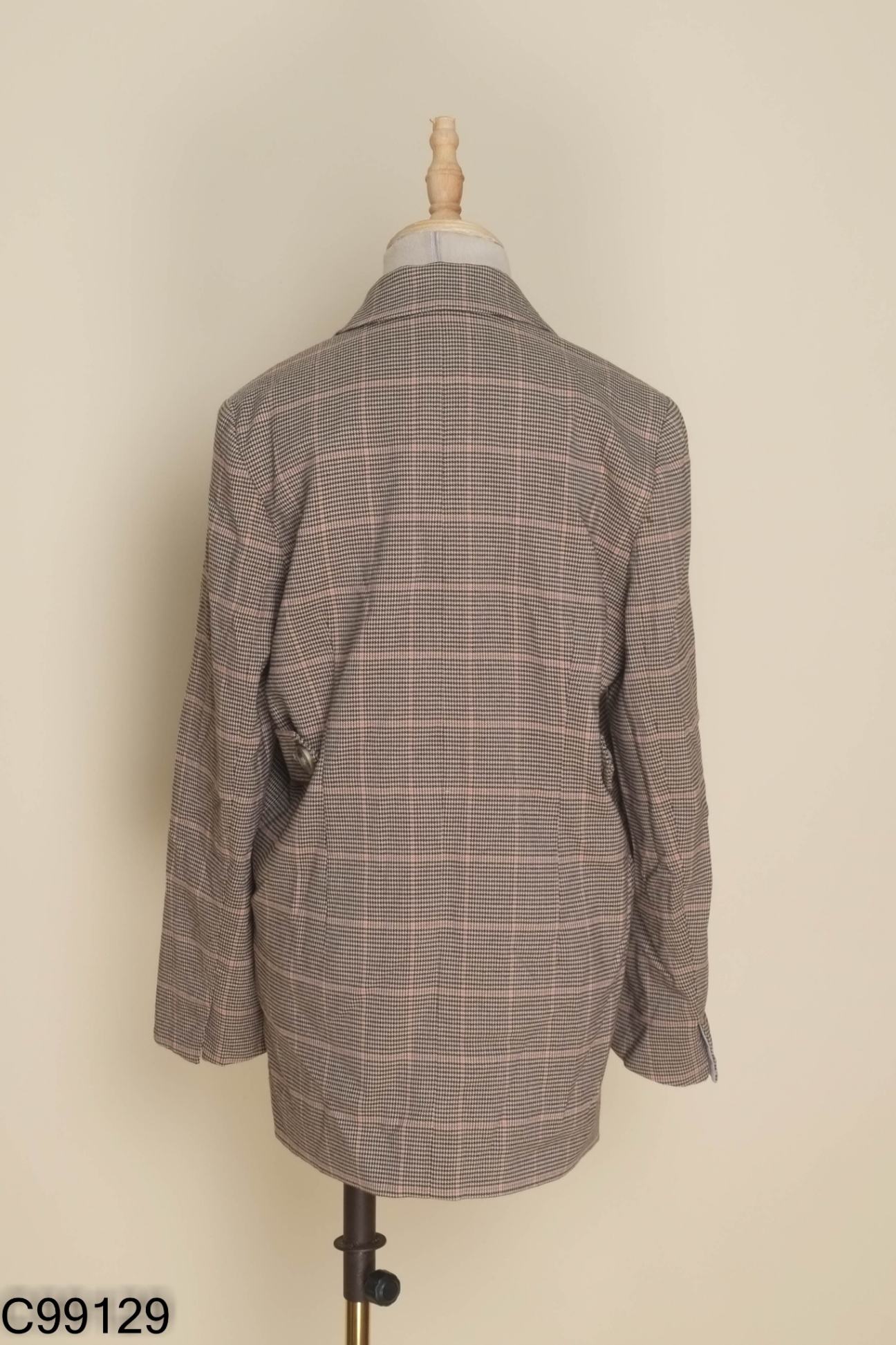 Blazer xám nâu kẻ hồng