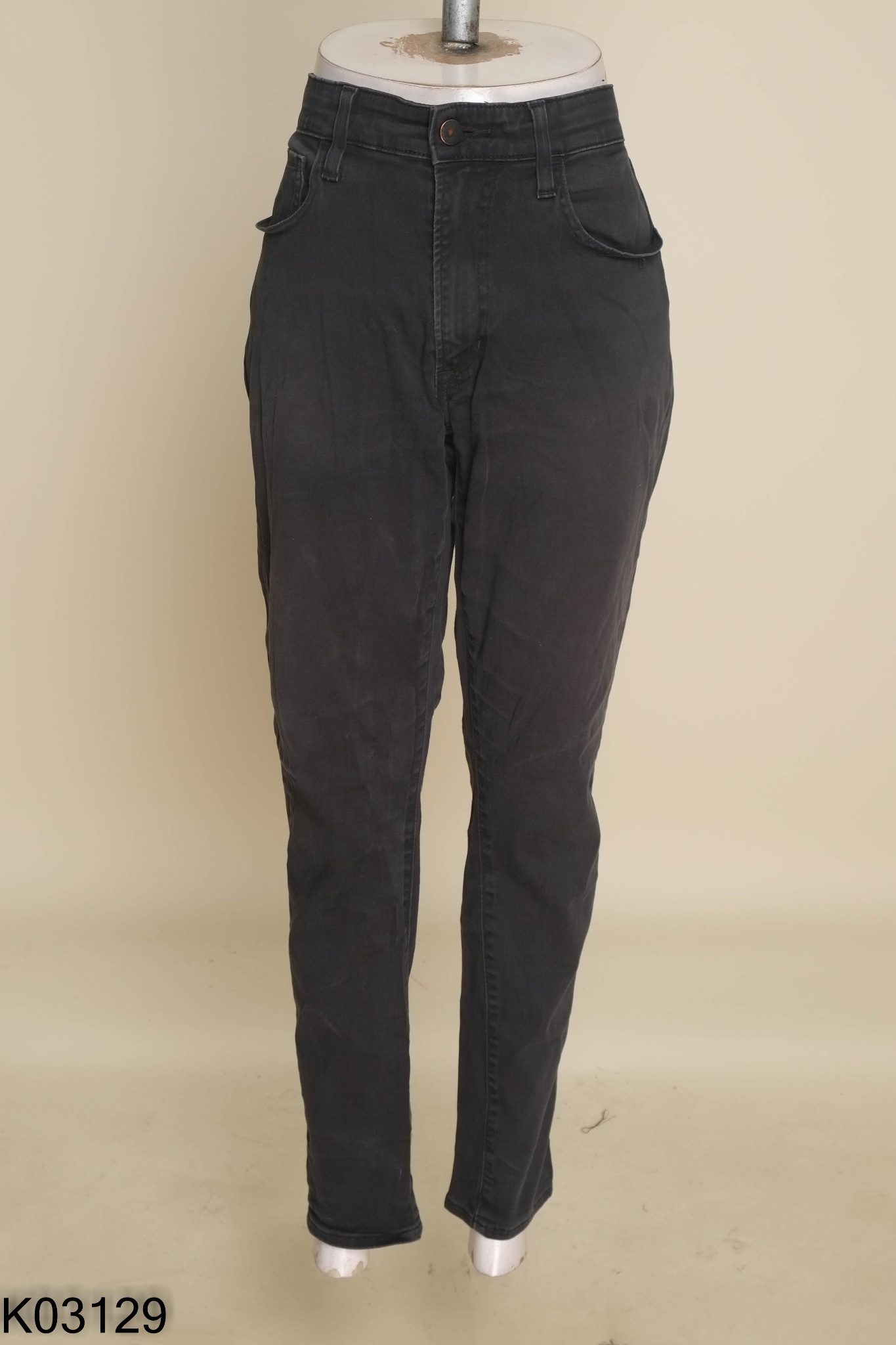 Quần UNIQLO jeans xám đen