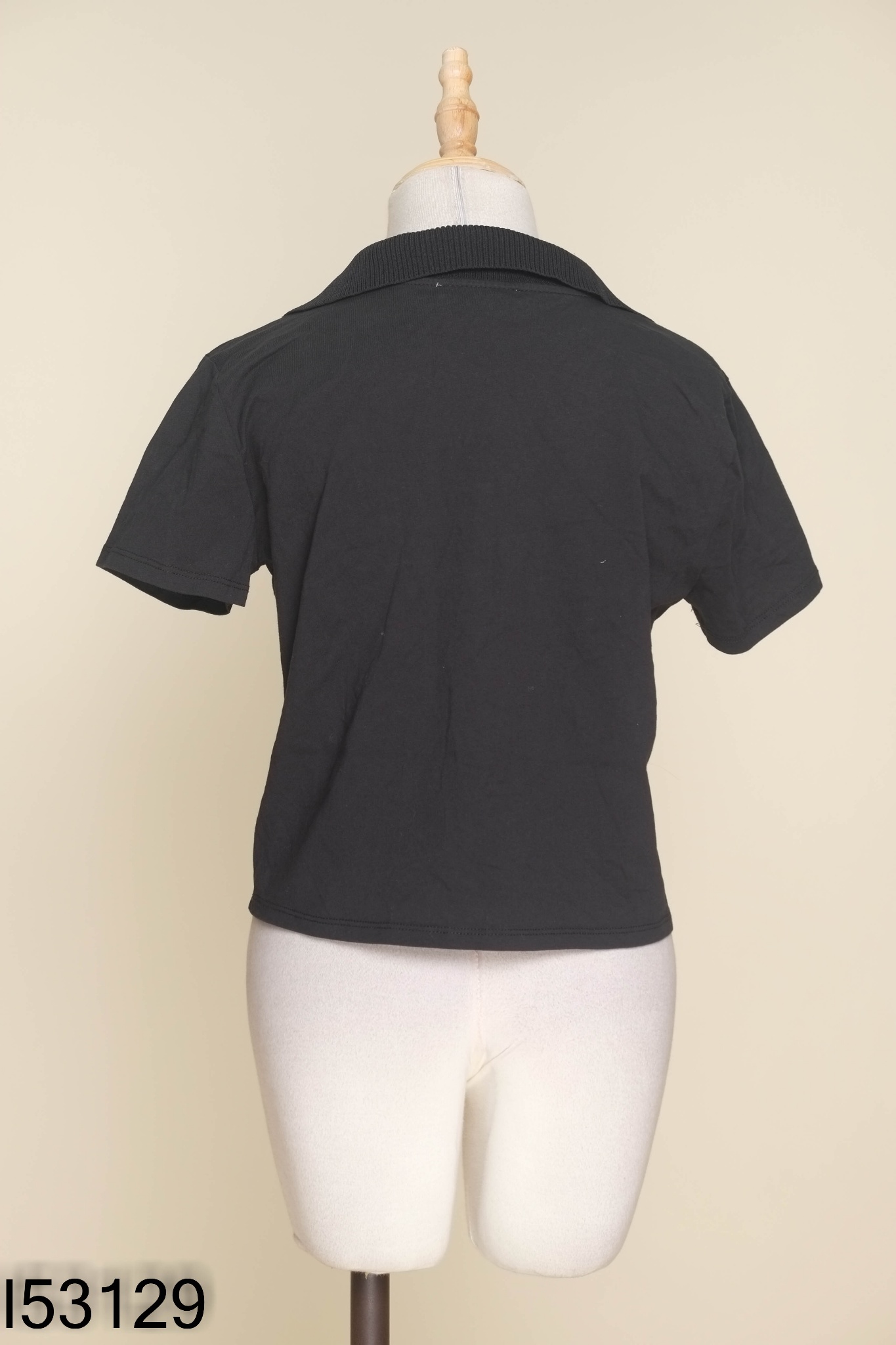 Áo ZARA đen cổ polo