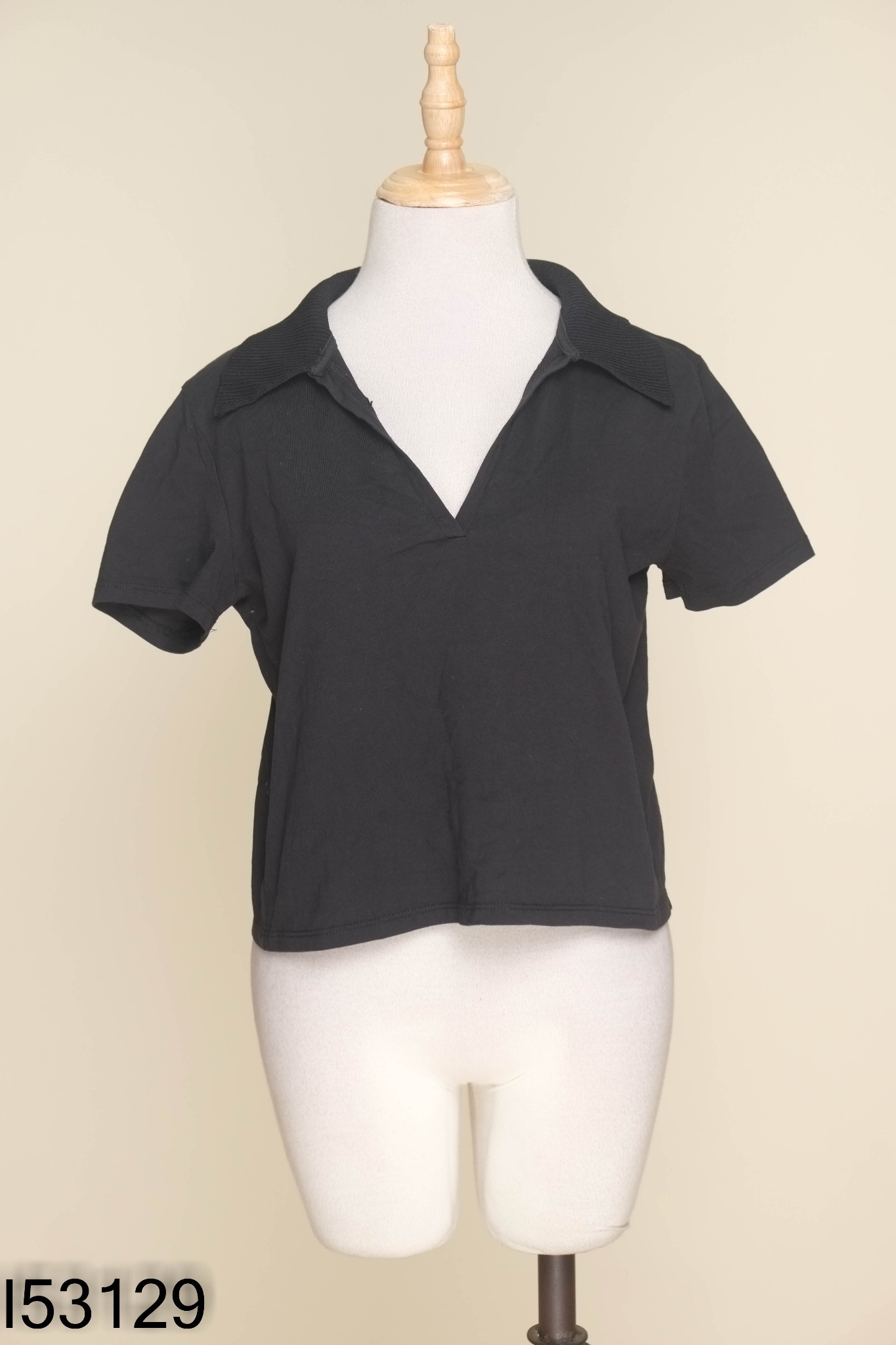 Áo ZARA đen cổ polo