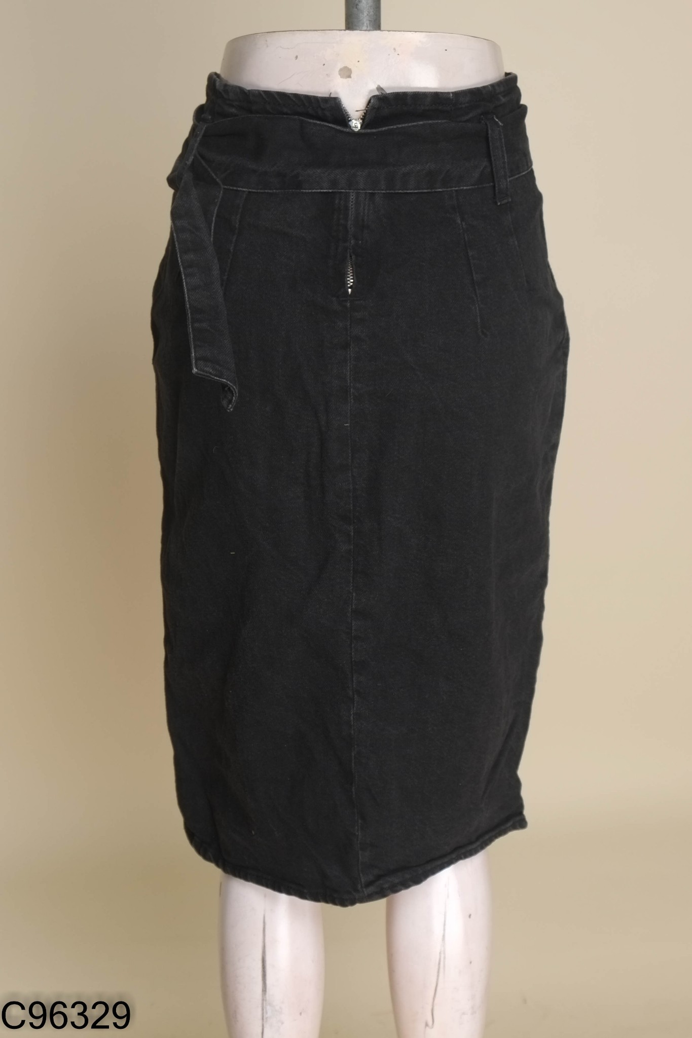 Chân váy BERSHKA jeans đen
