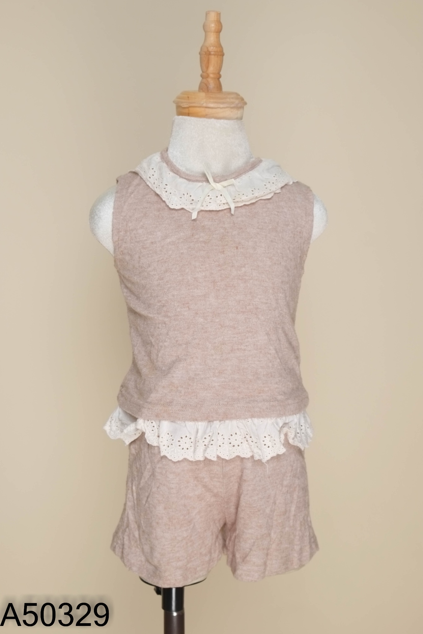 SET KIDS Áo sát nách + quần short nâu viền be
