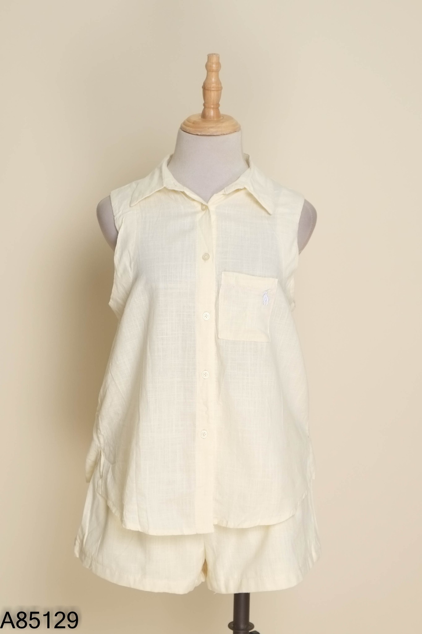 Set Áo đũi be + quần shorts