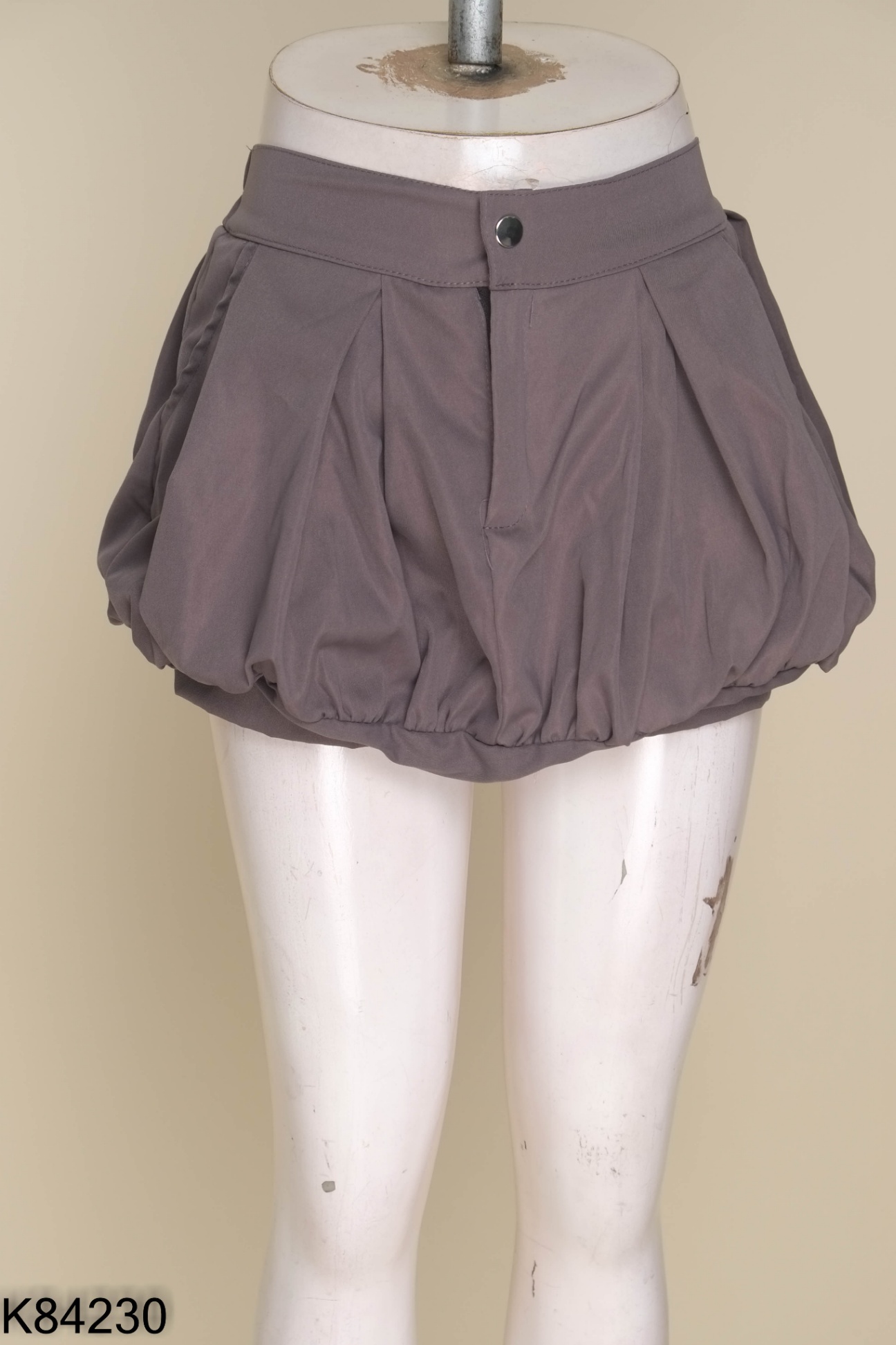 Quần short xám dáng bí KIDS