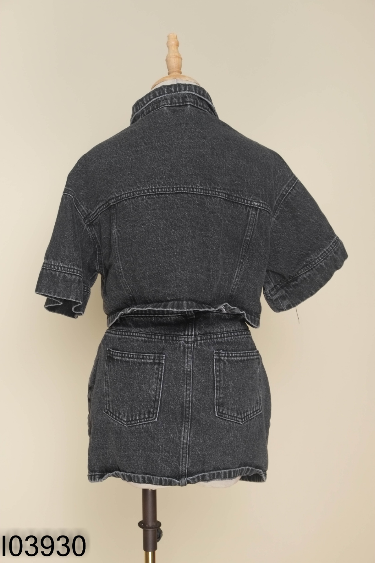 SET Jeans đen áo sơ mi ngắn + chân váy