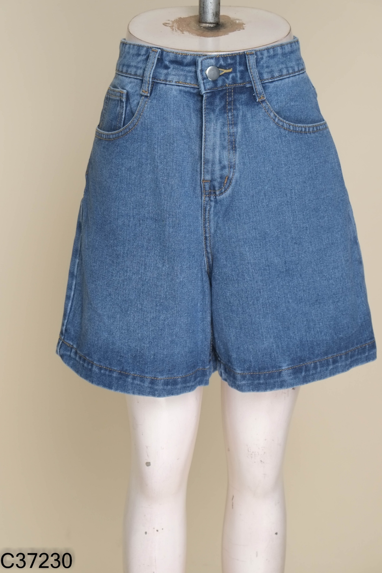Quần lửng LEM jeans xanh