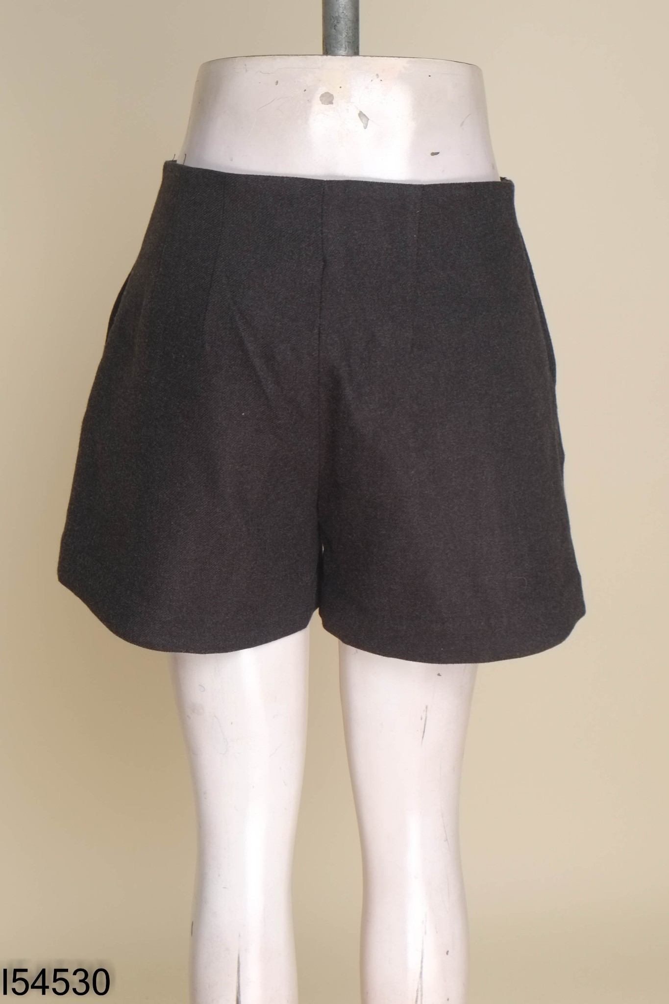 NEWTAG Quần HAPPY HAHA shorts xám đậm