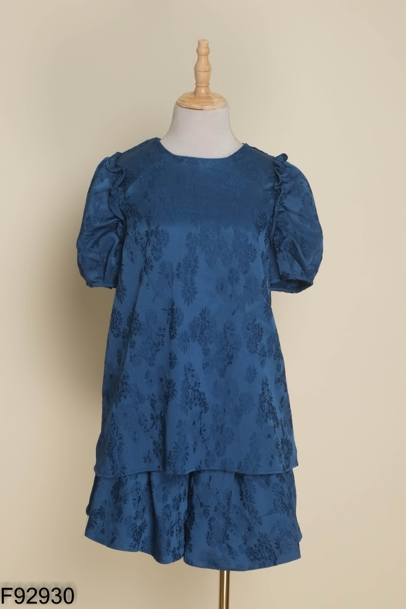 NEWTAG Set Áo xanh vân hoa + quần shorts