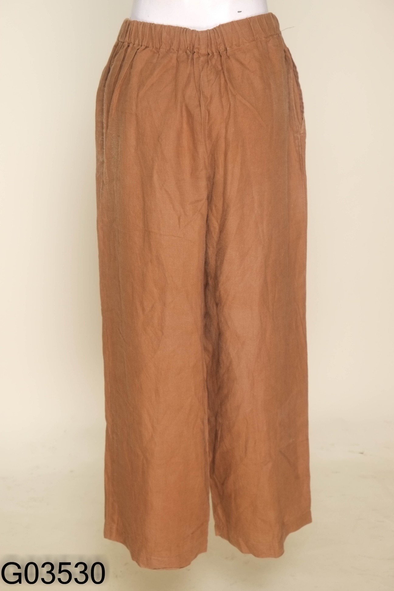 Quần linen nâu