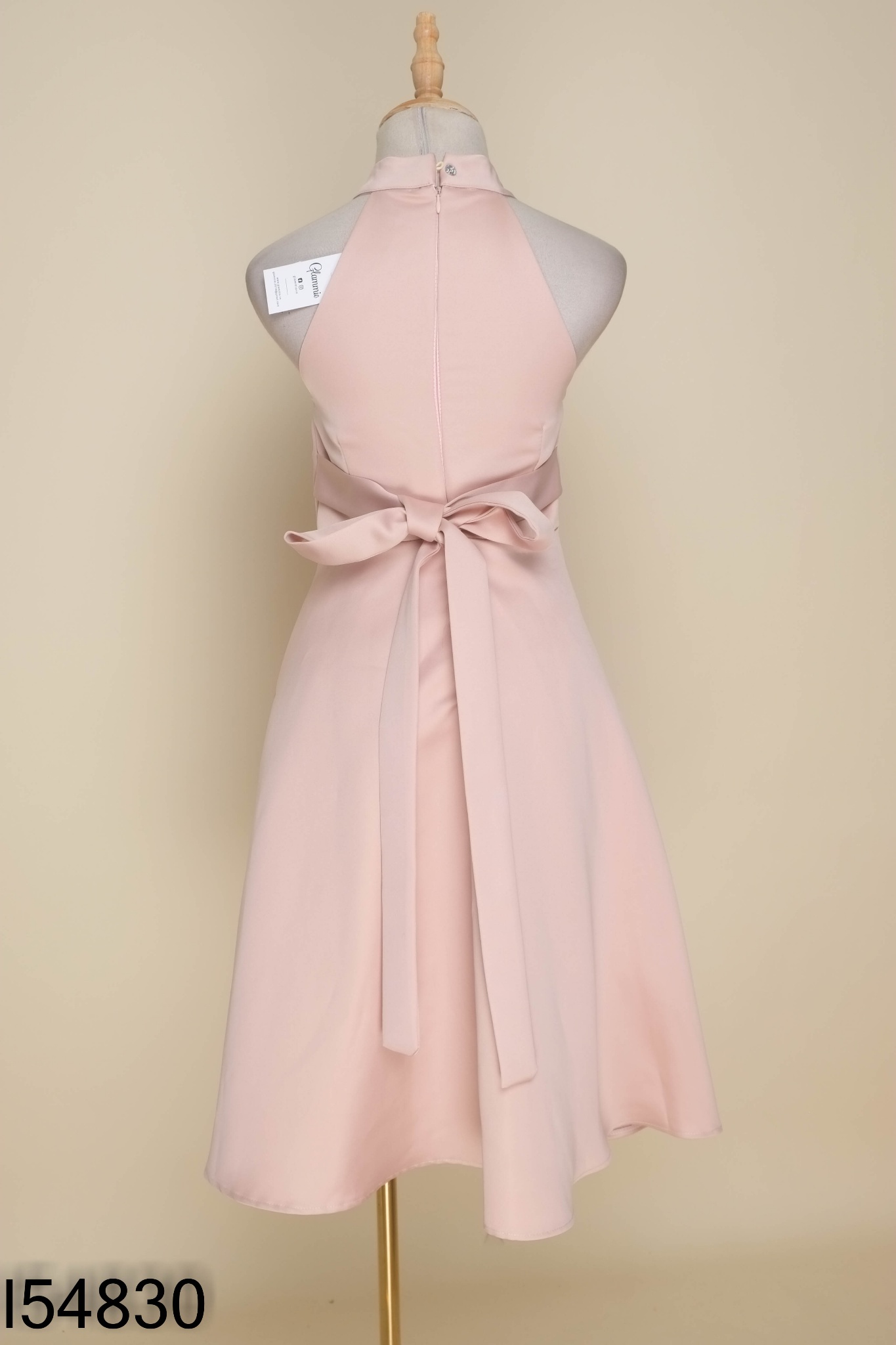 Váy satin hồng ZJ&M cổ yếm