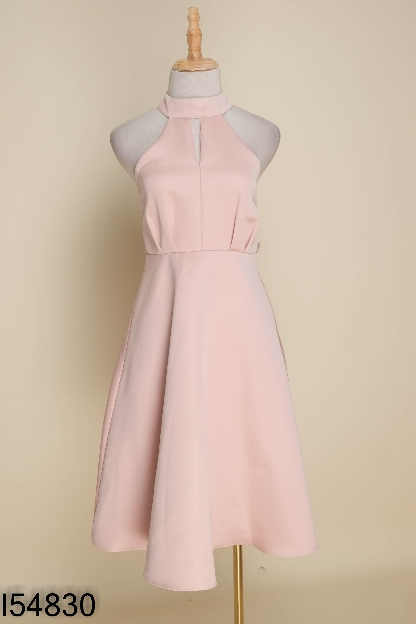 Váy satin hồng ZJ&M cổ yếm