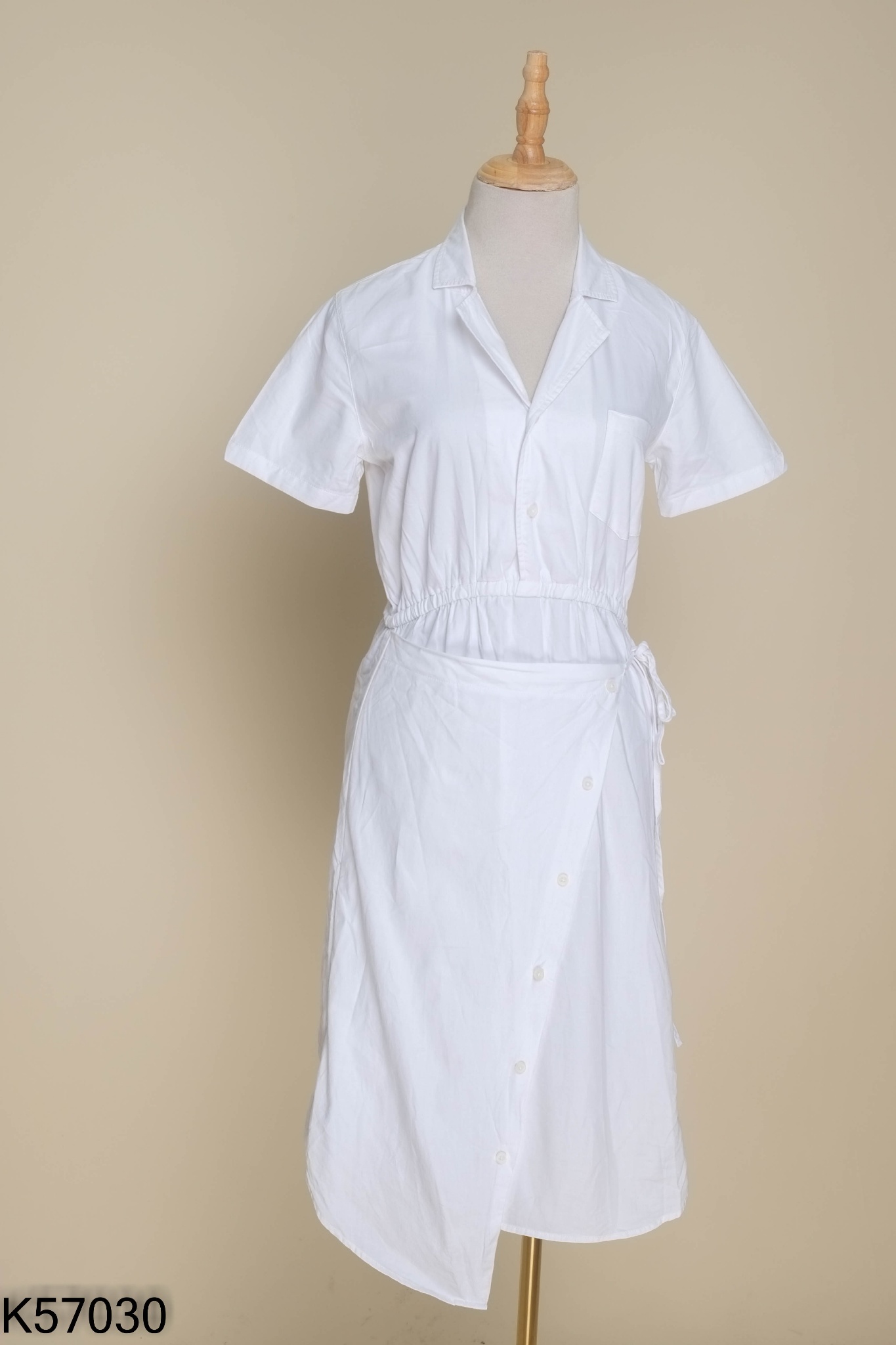 Váy MISS BLUE trắng cộc tay