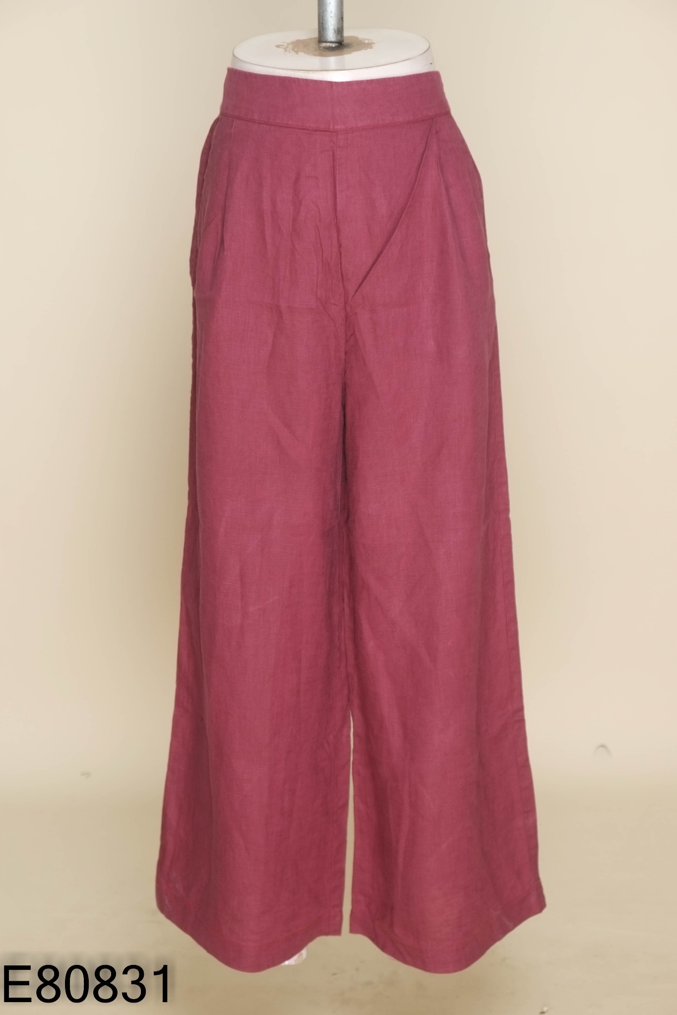 Quần linen culottes đỏ
