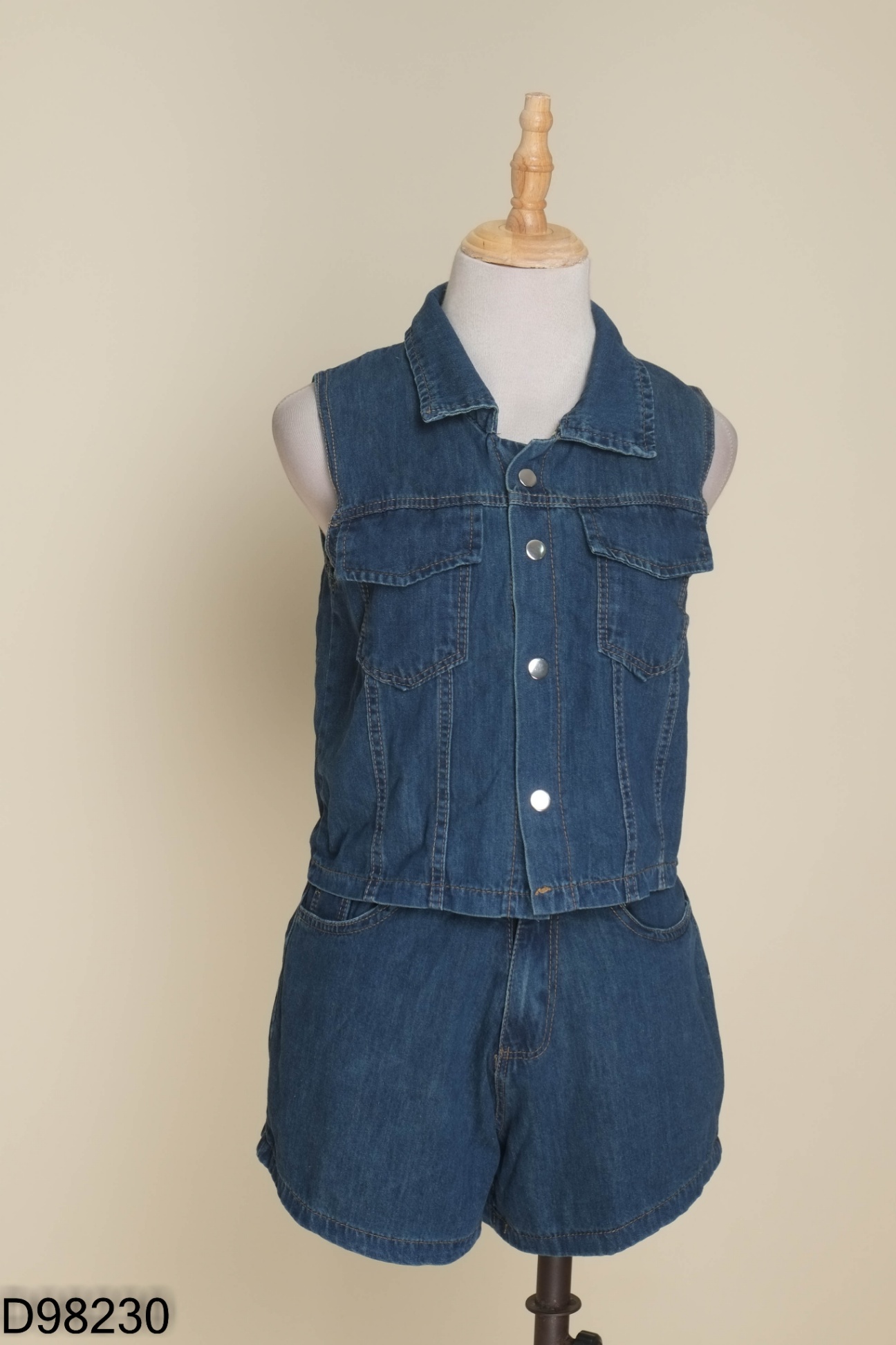 Set Áo jeans xanh cổ sơ mi + quần shorts