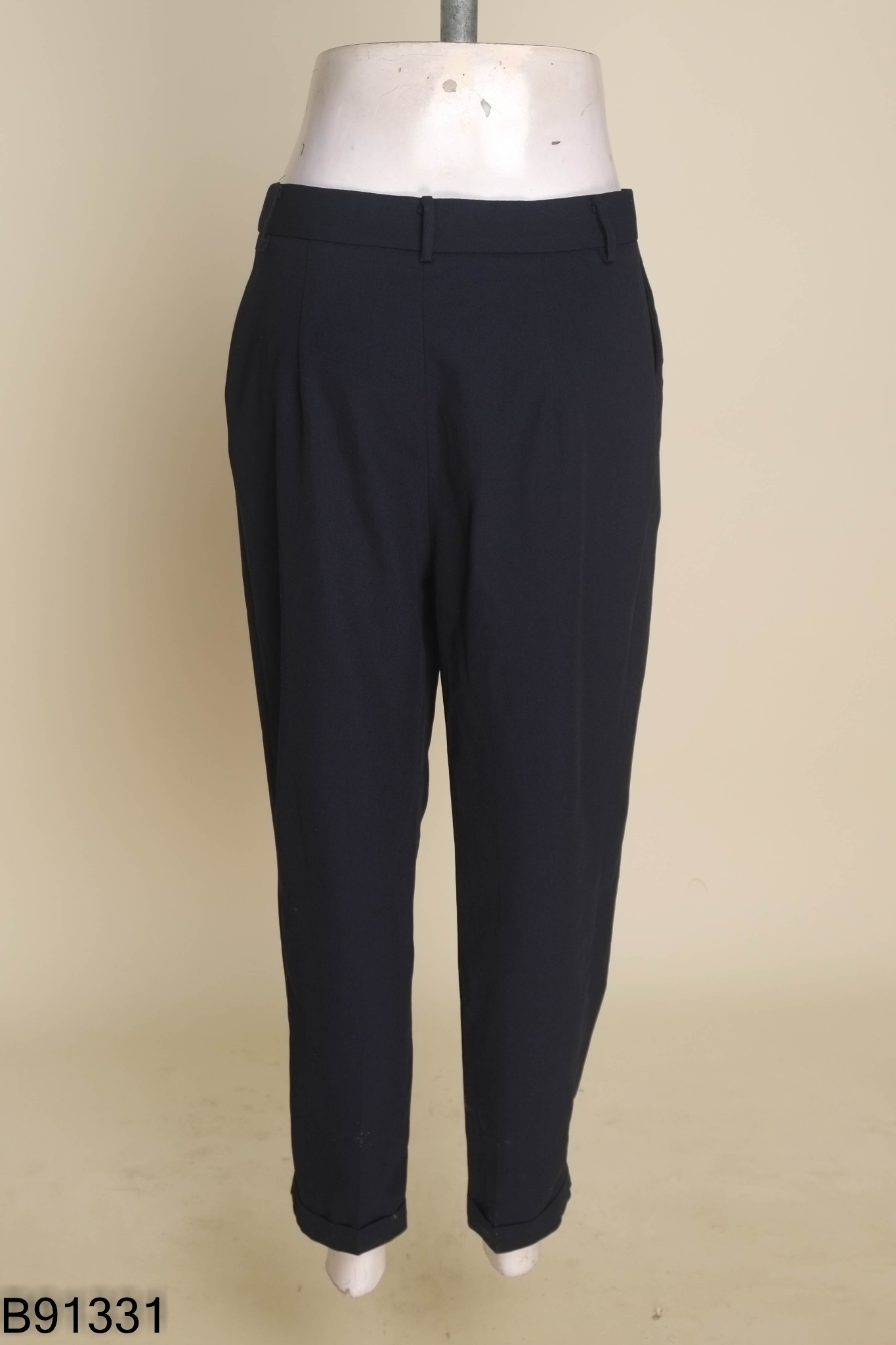 Quần ADORE DRESS baggy đen