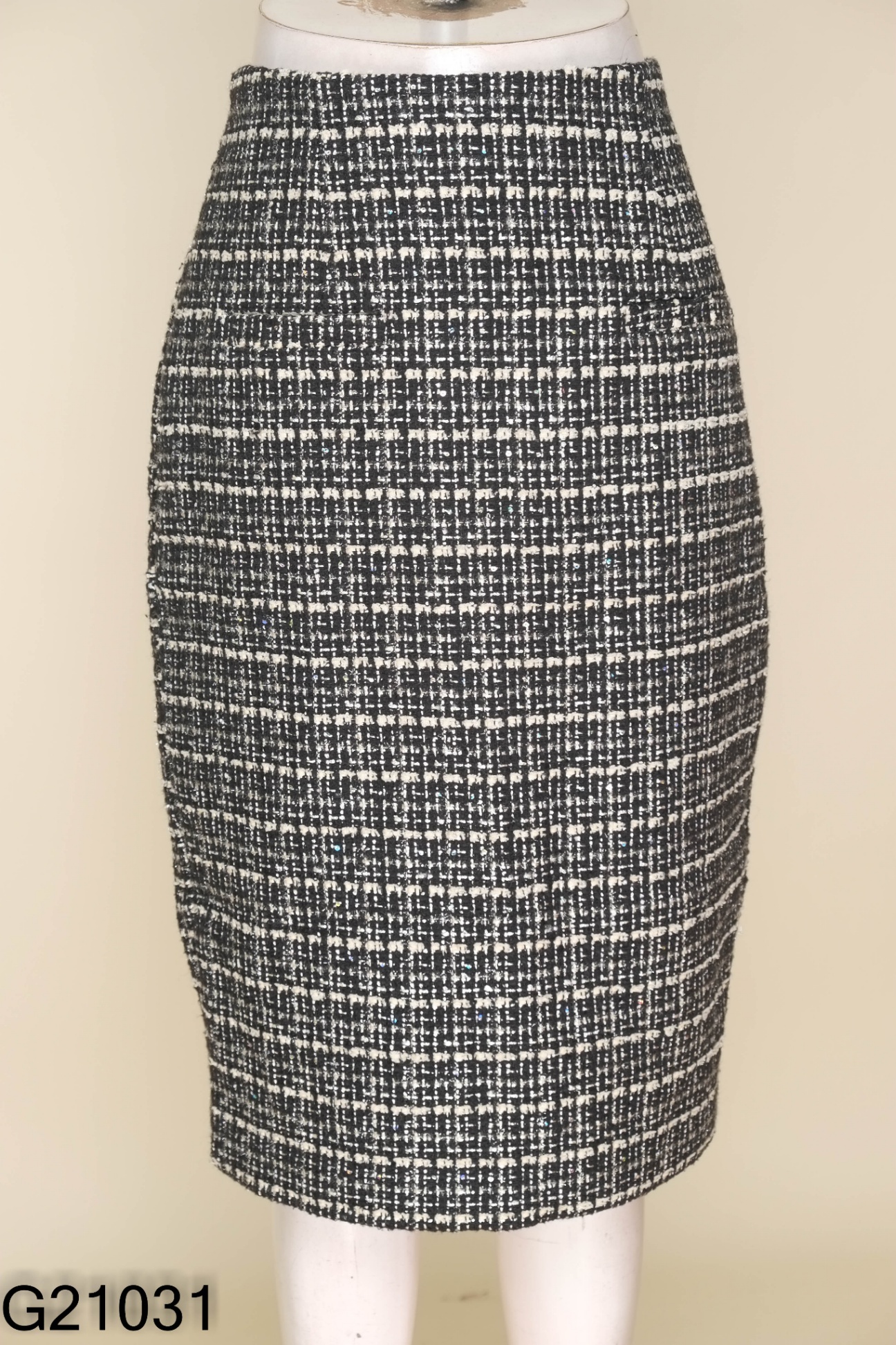 Chân váy MINZ dạ đen ánh nhũ