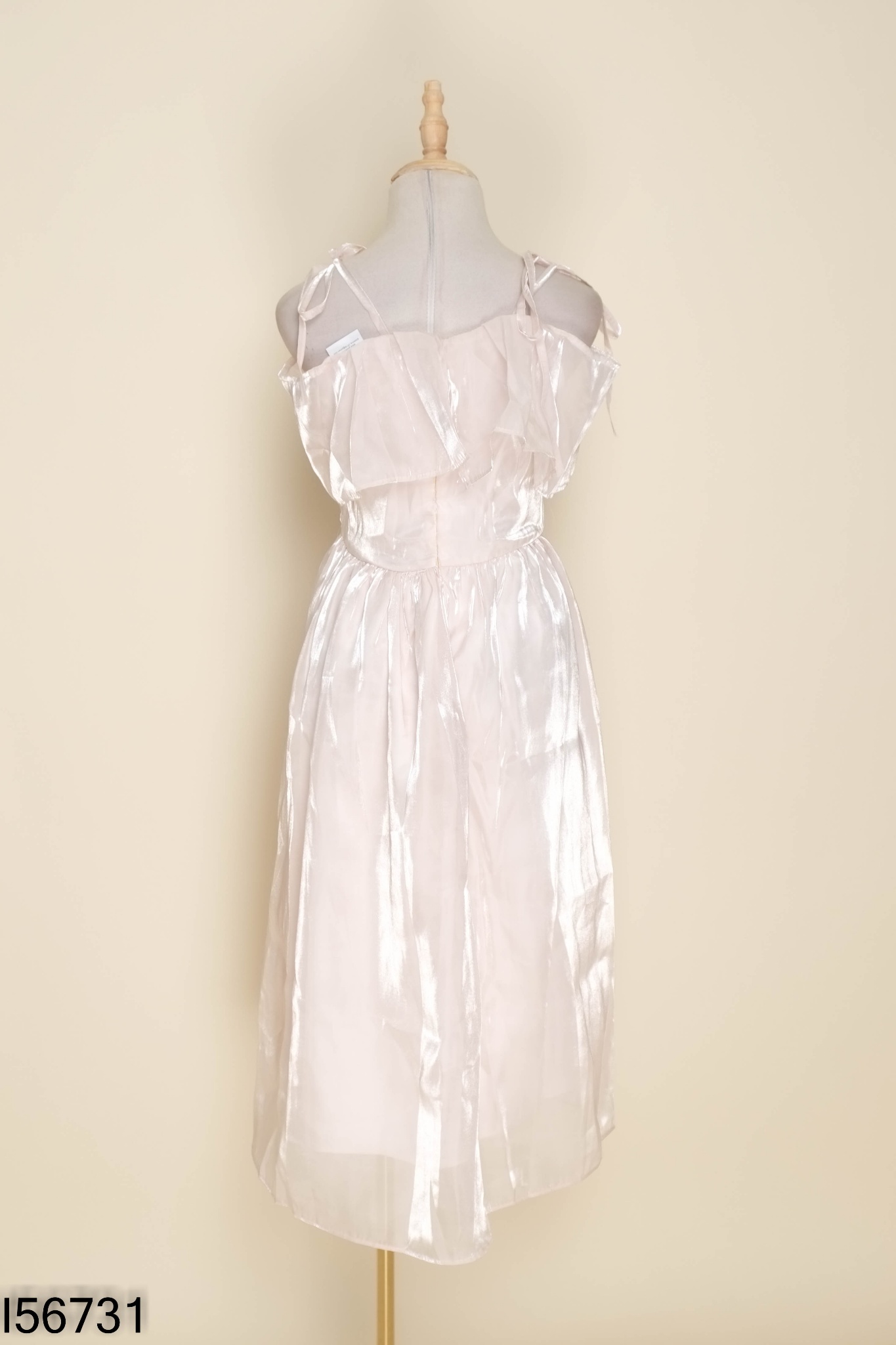 Váy organza hồng nhạt