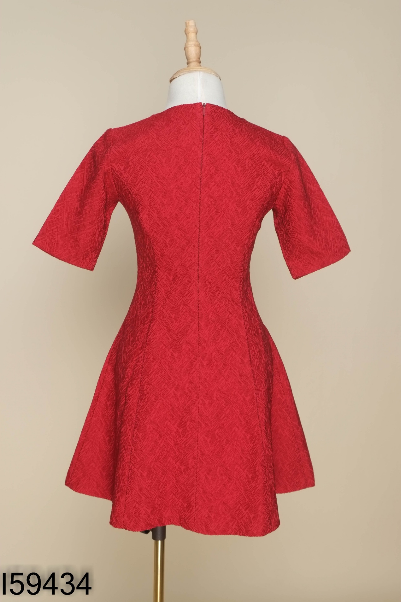 Váy ROSARA đỏ hoạ tiết