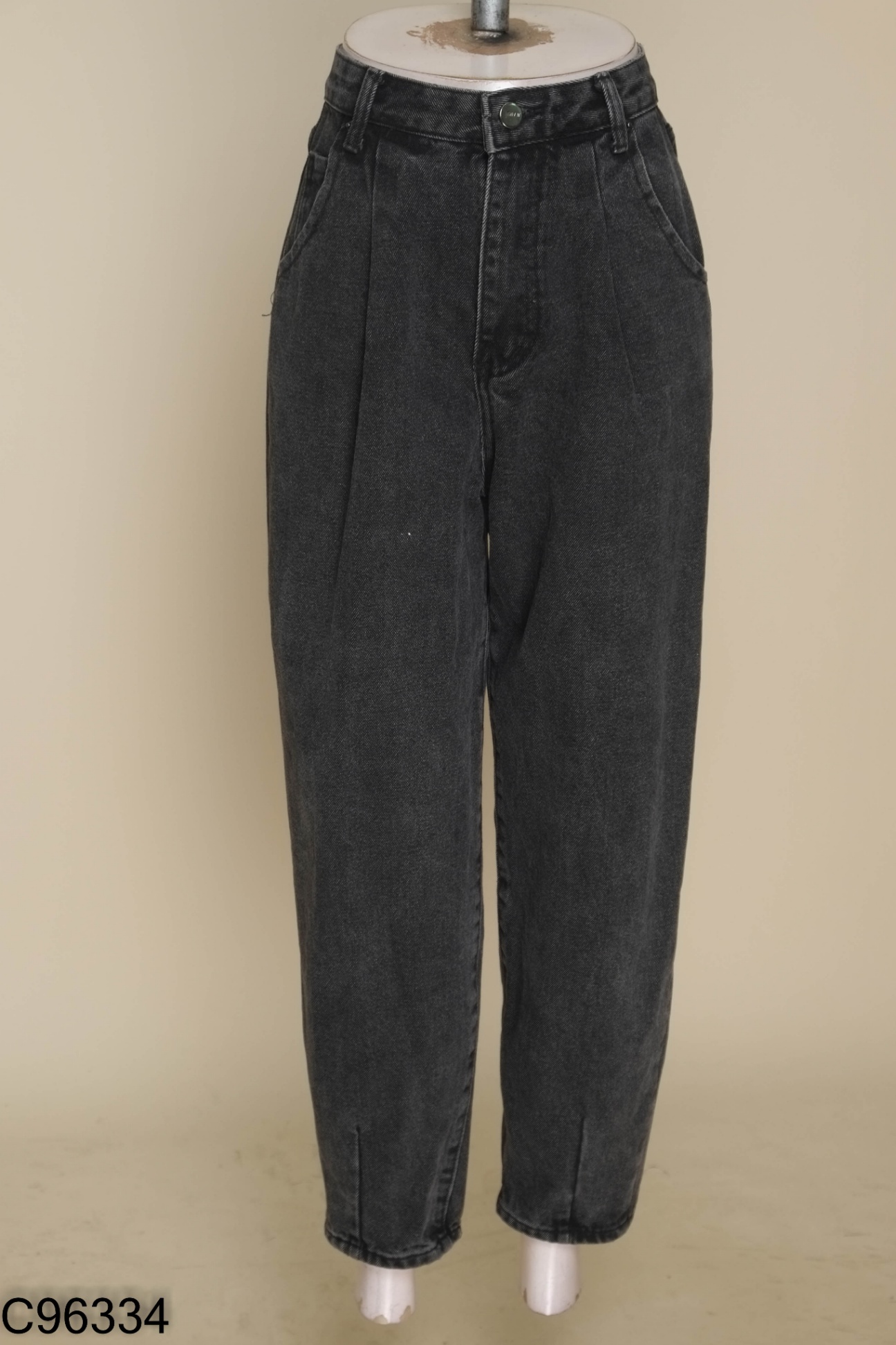 Quần jeans xám dáng baggy