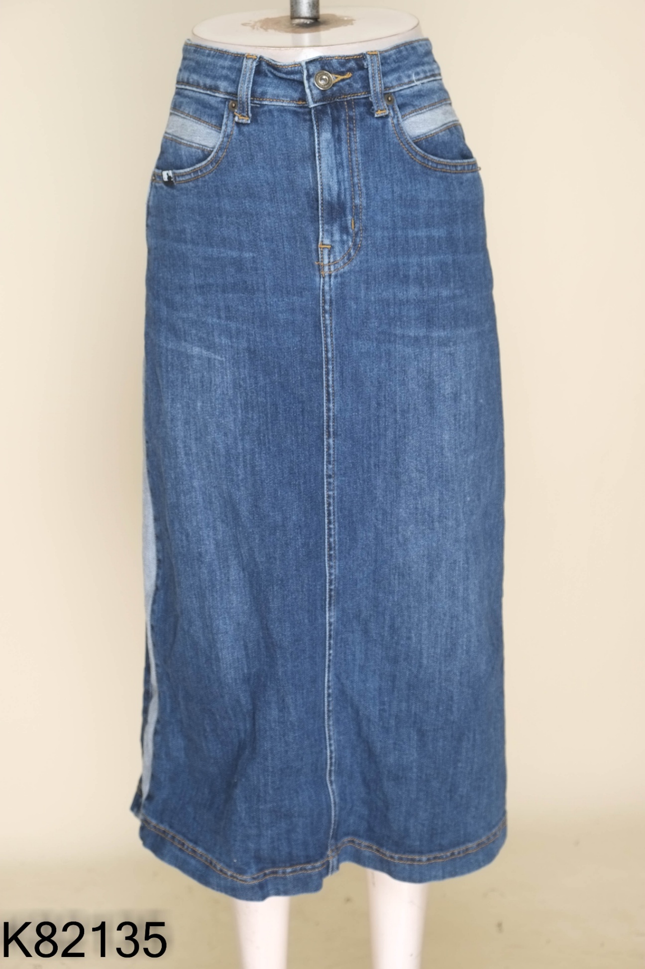 Chân váy jeans xanh sọc