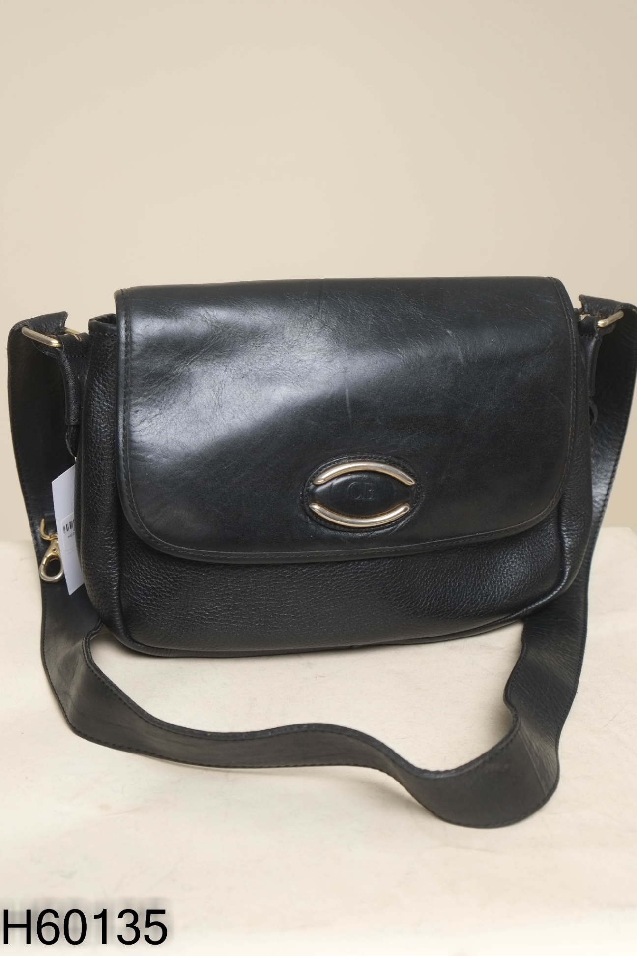 Túi xách da thật đen quai đeo