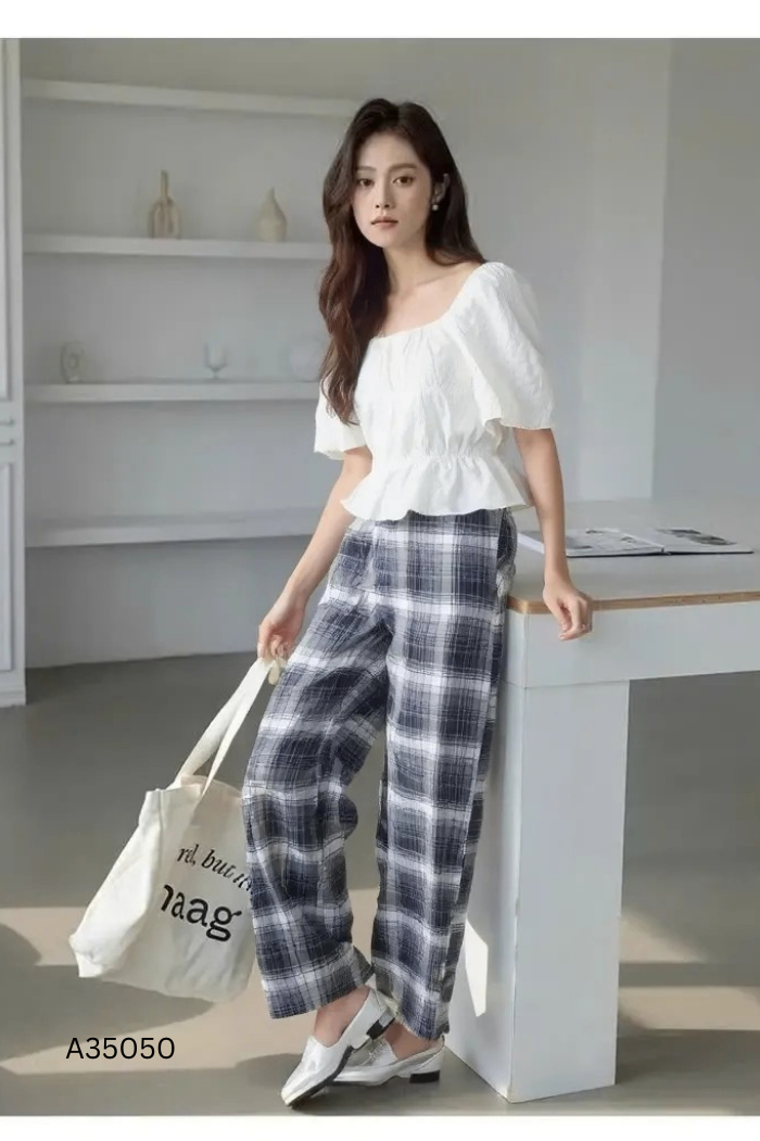 SET Áo đũi trắng chun + quần đen kẻ