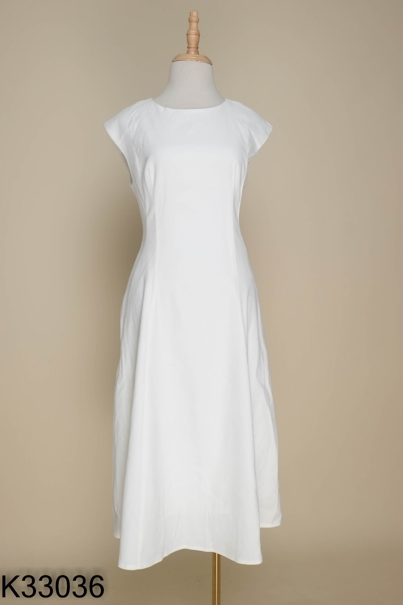 Váy sát nách GUMAC trắng