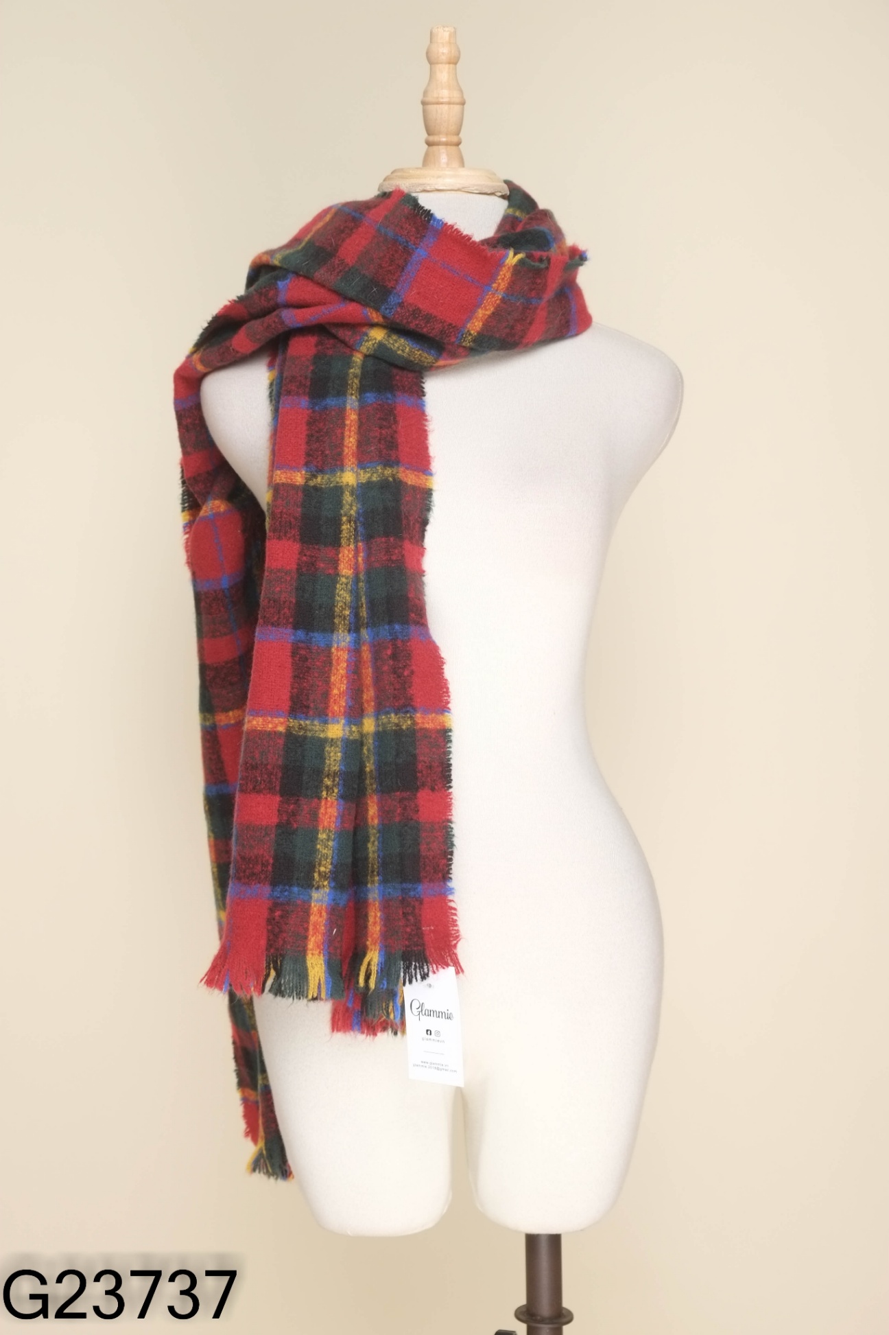 Khăn len đỏ kẻ