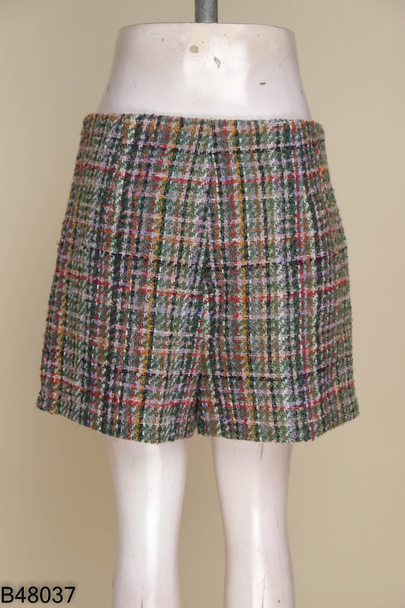 Quần shorts dạ xanh