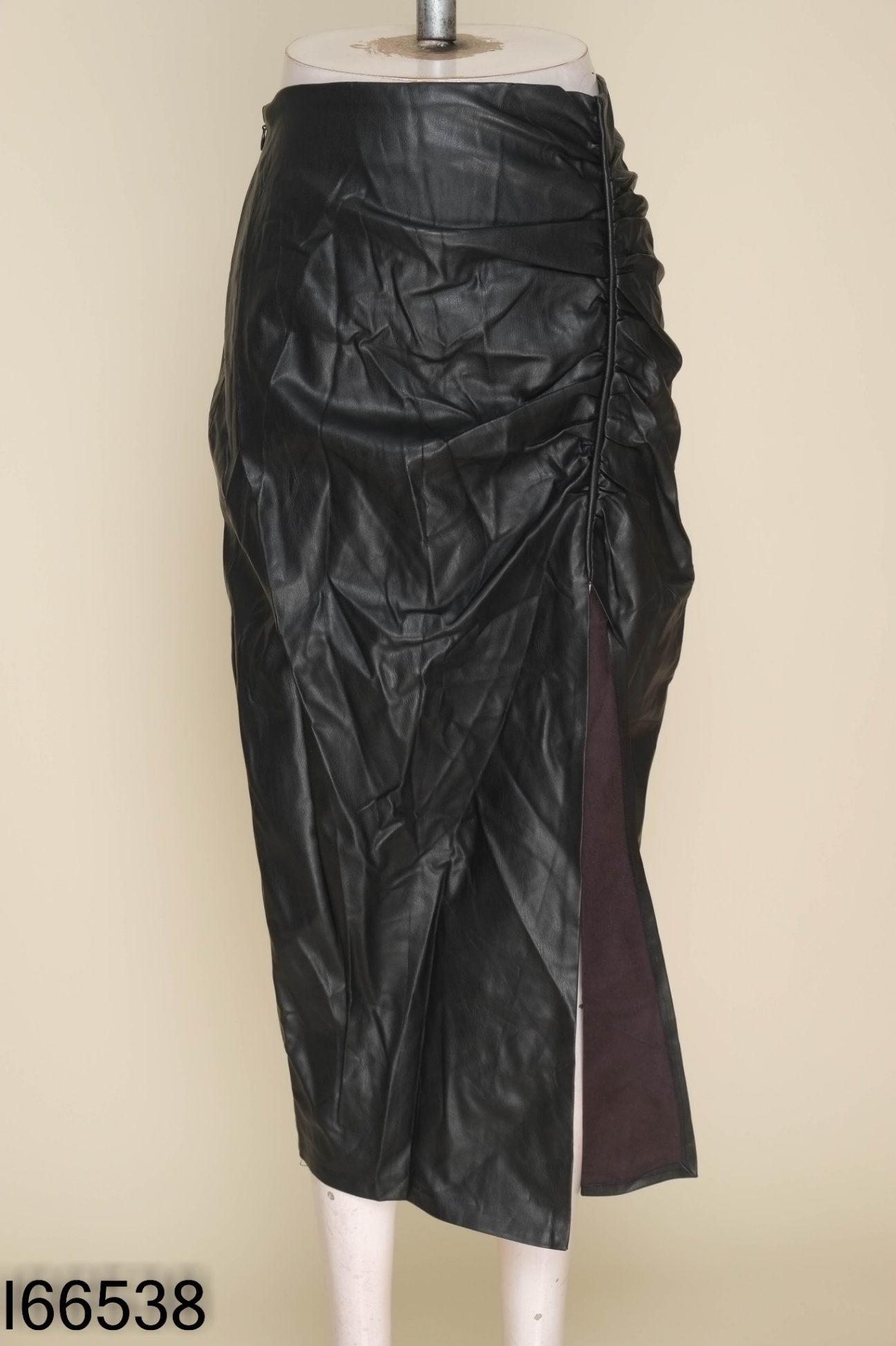 Chân váy ZARA đen dúm