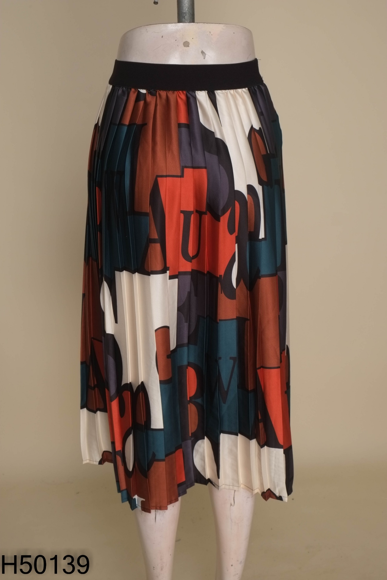 Chân váy TOPSHOP hoạ tiết xếp ly