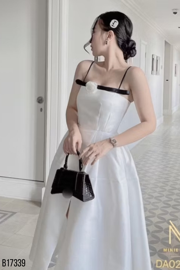 Váy trắng hai dây đen