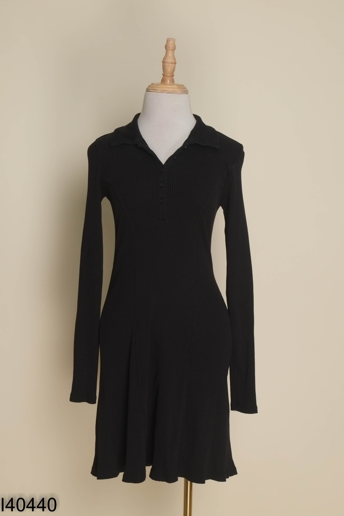 Váy ZARA len tăm đen