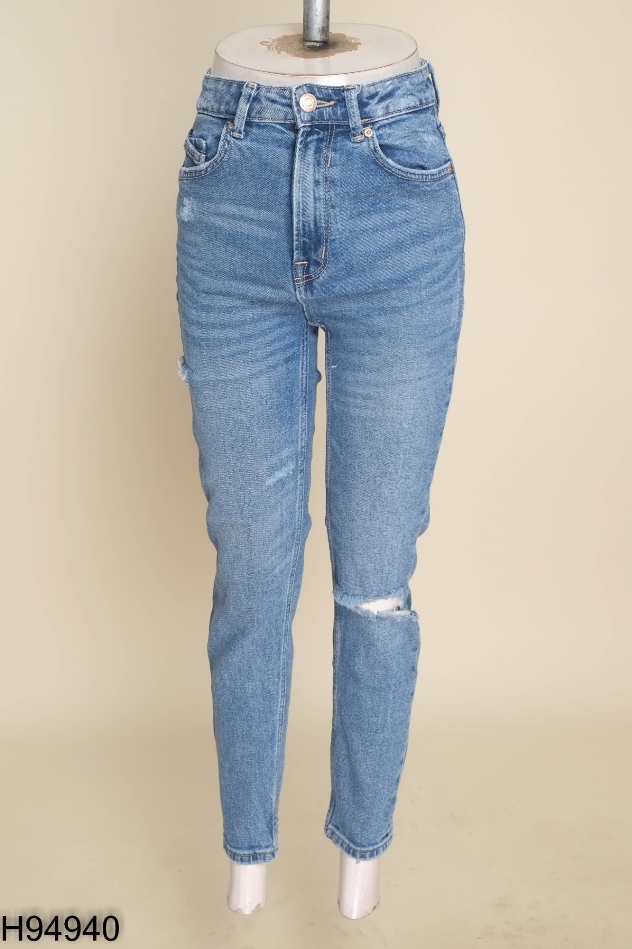 Quần STRADIVARIUS jeans xanh rách
