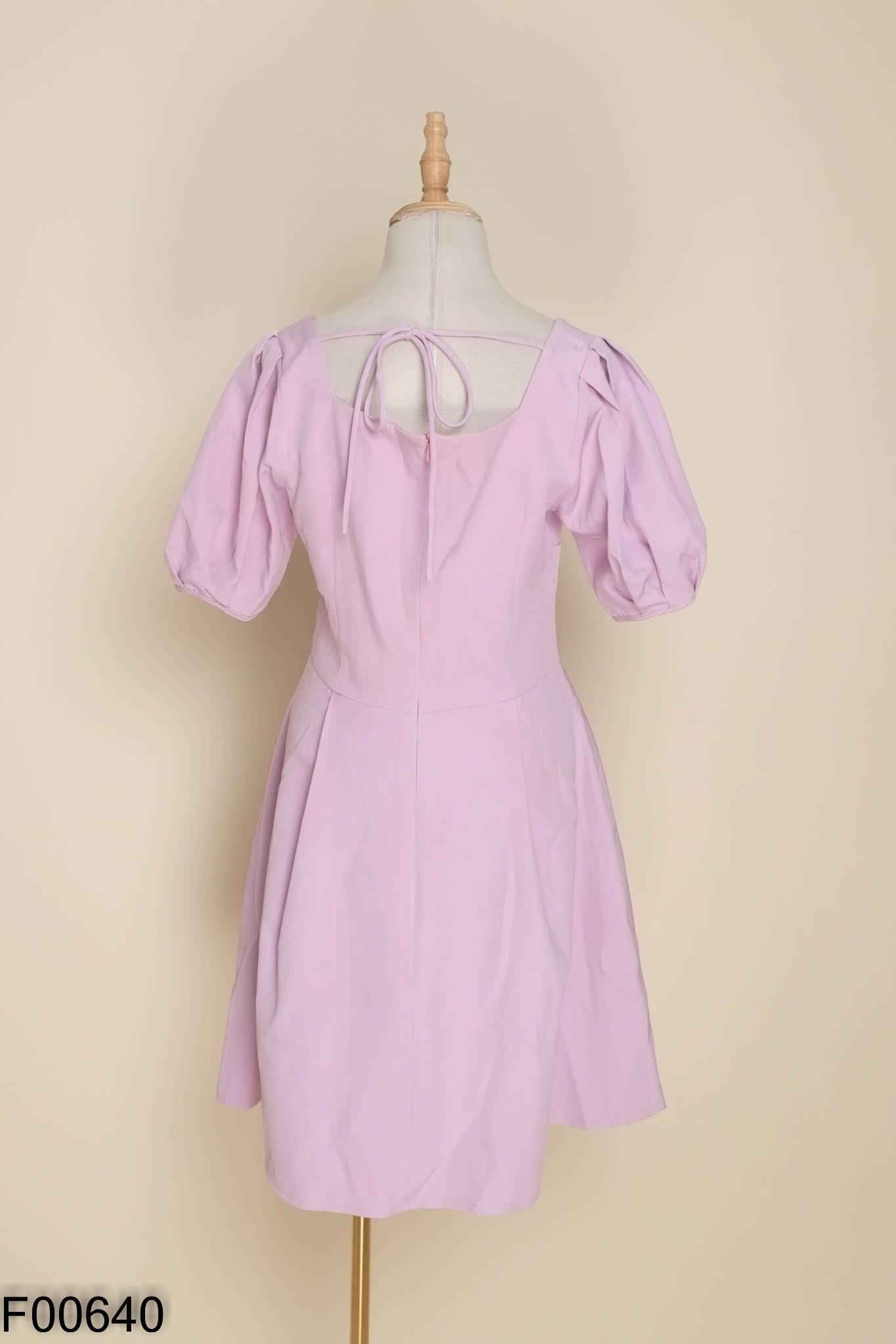 Váy tím GUMAC đính ngọc