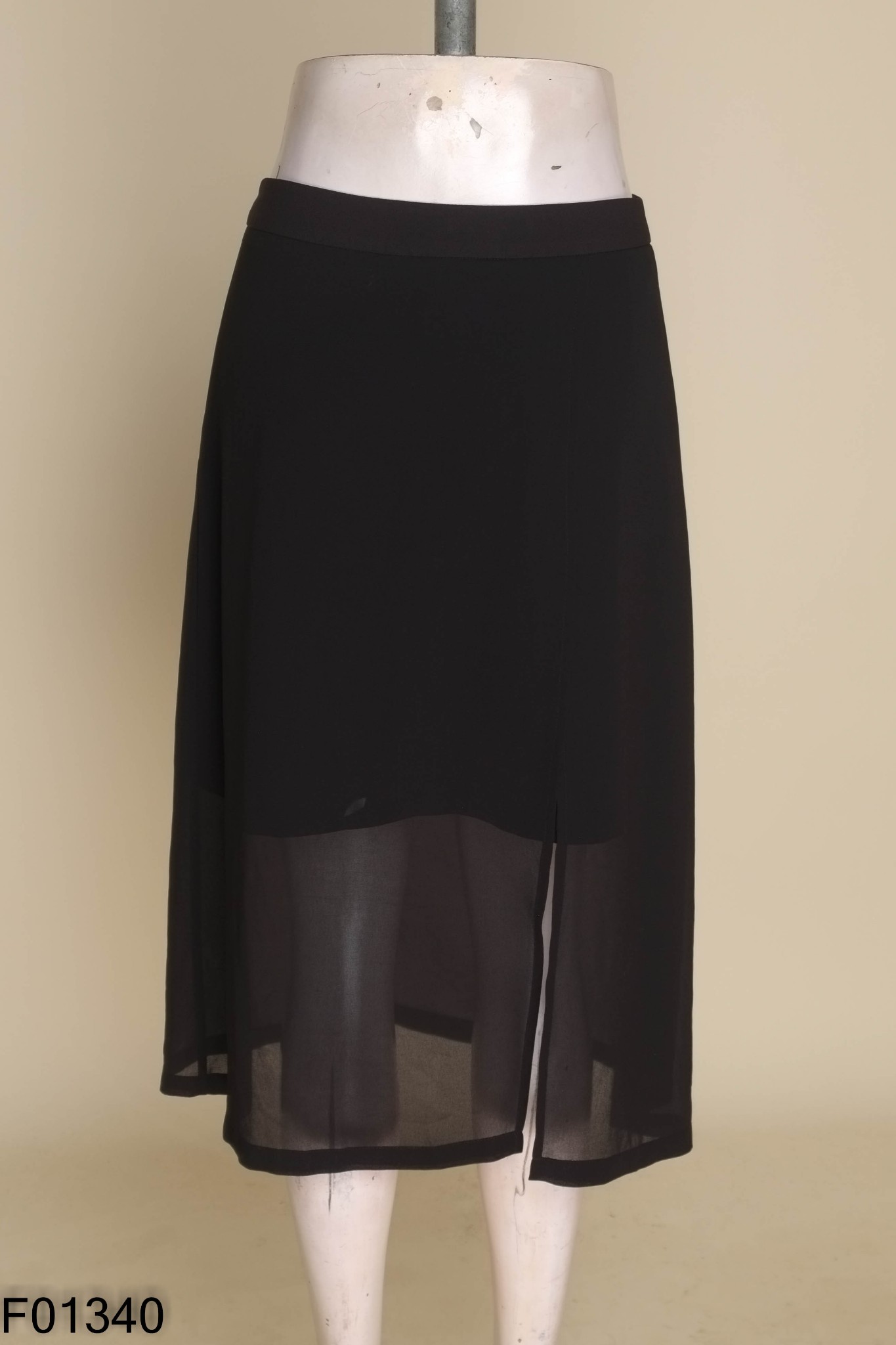 Chân váy đen MADELEN