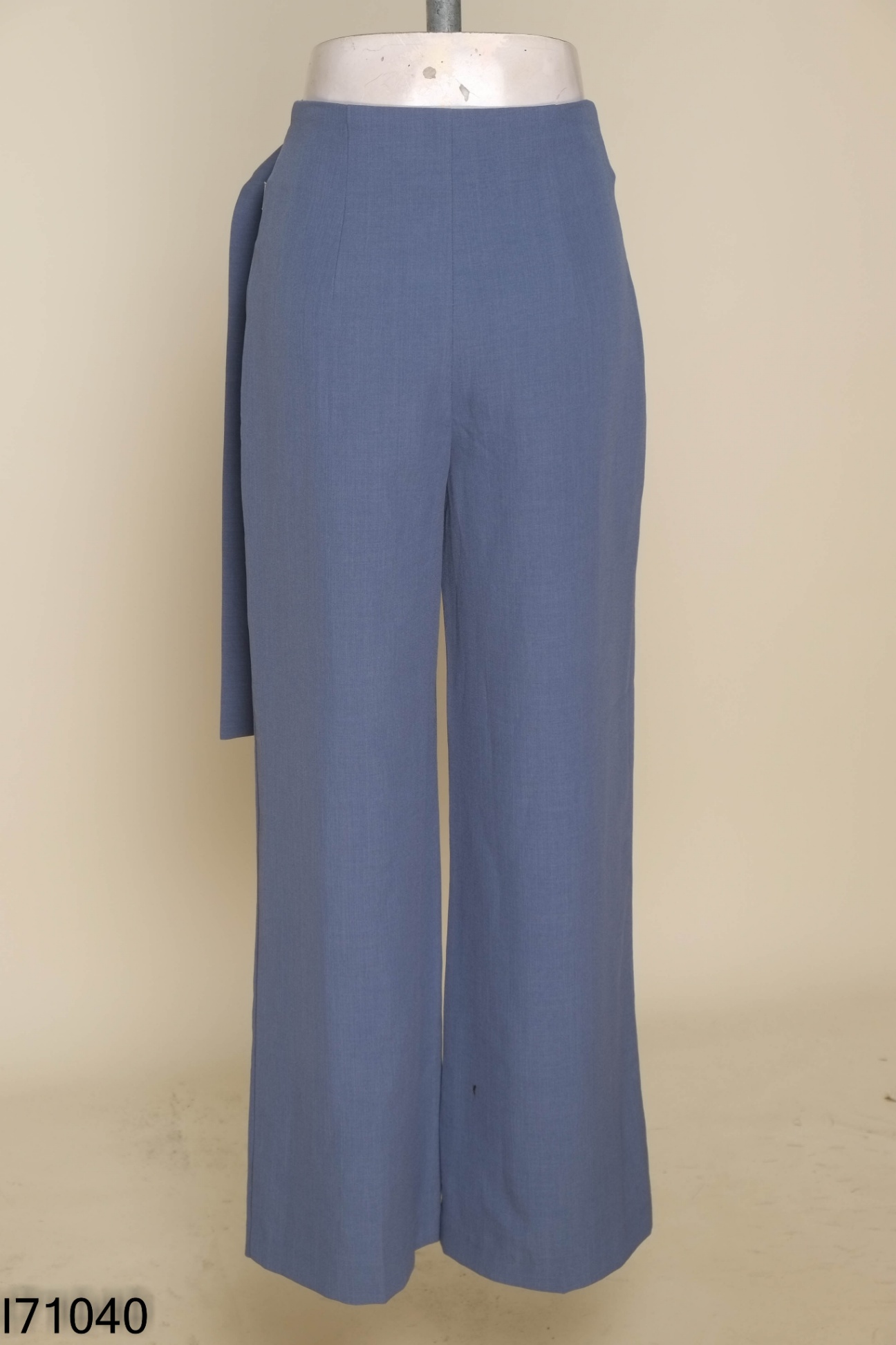 Quần 20AGAIN vải xanh suông