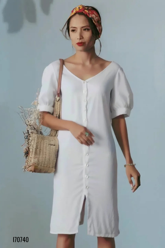 Váy trắng trơn cổ V