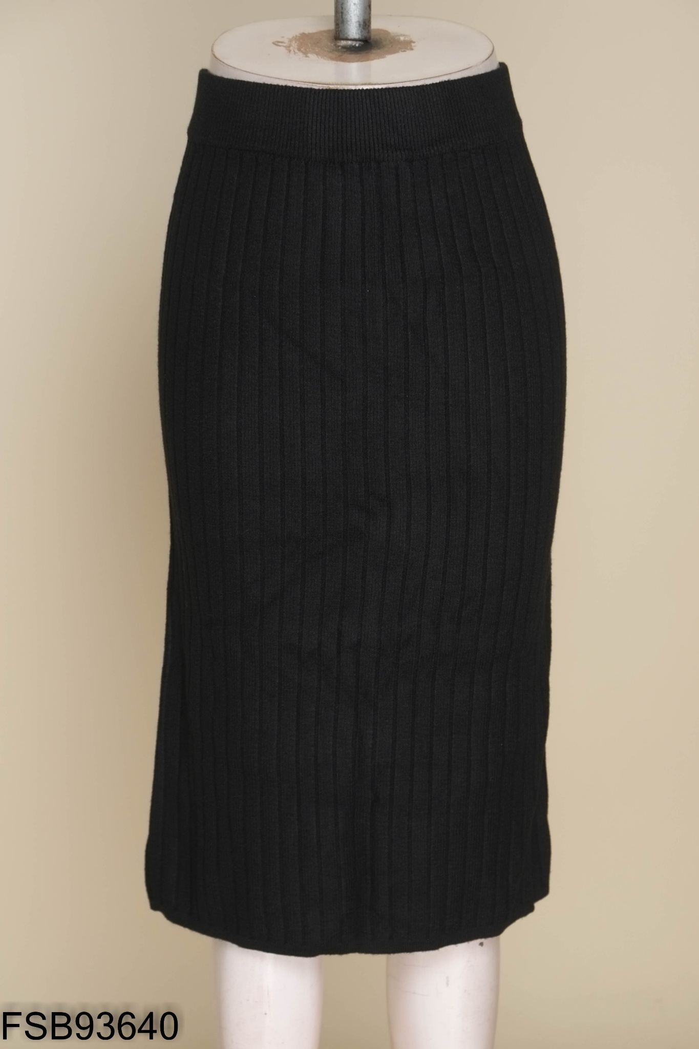 NEW Chân váy len đen