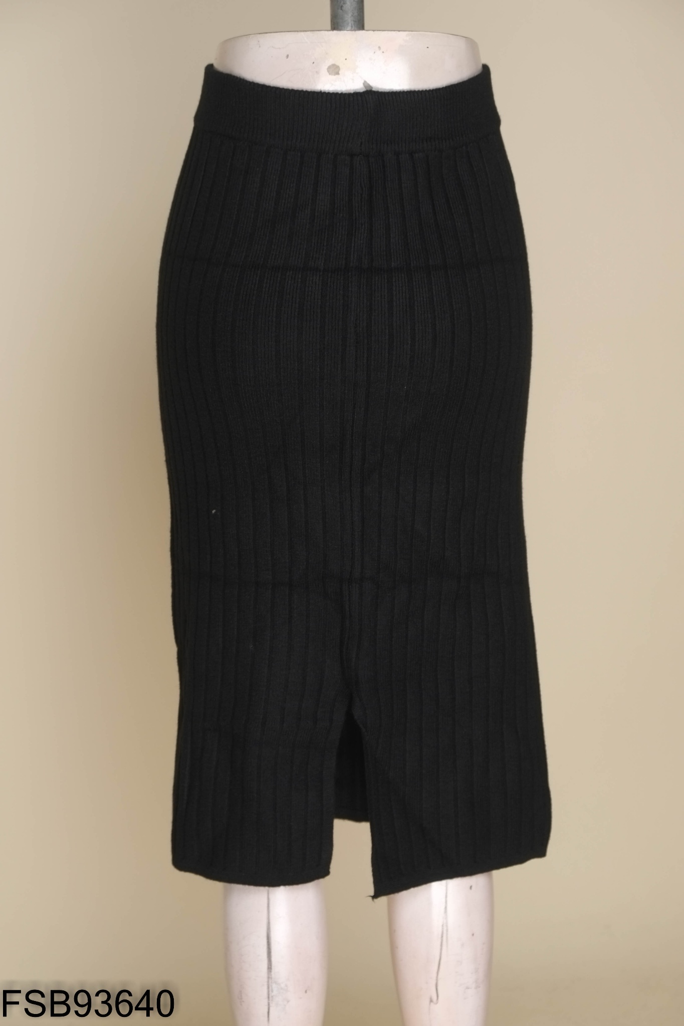 NEW Chân váy len đen