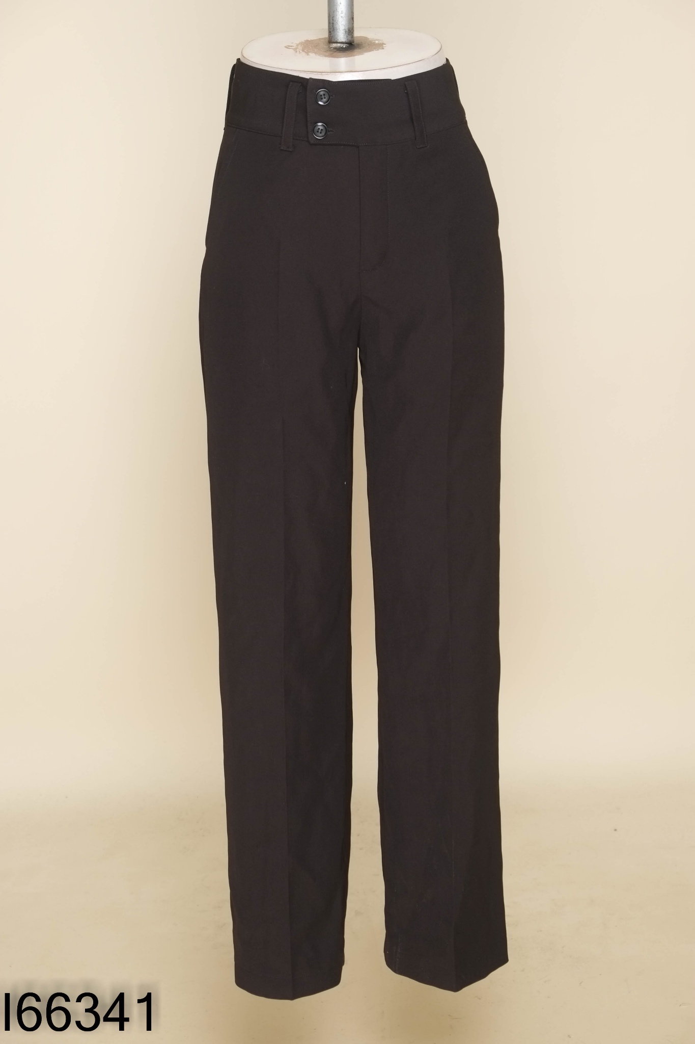 Quần đen dài 2 khuy