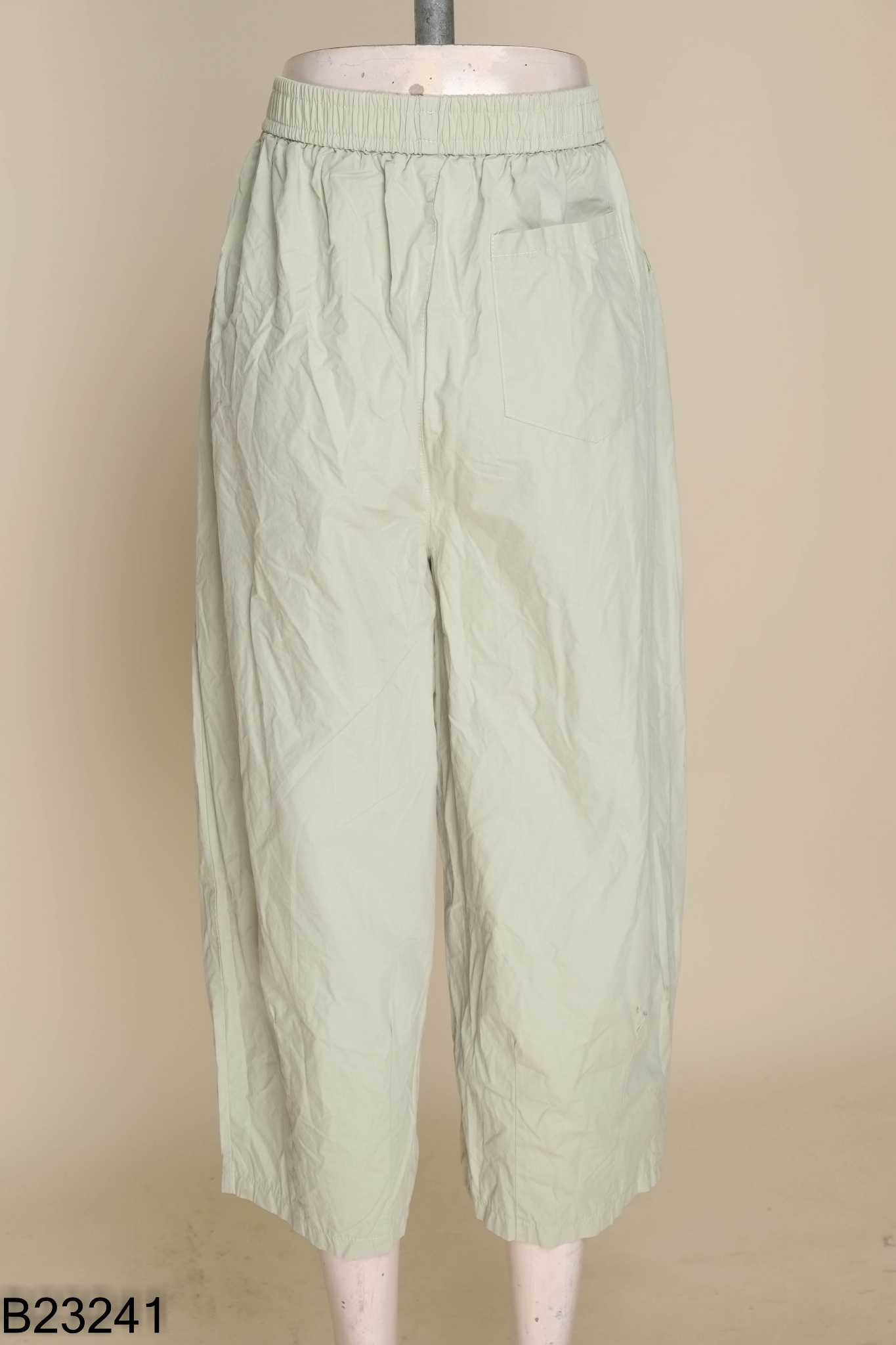 Quần kaki xanh nhạt