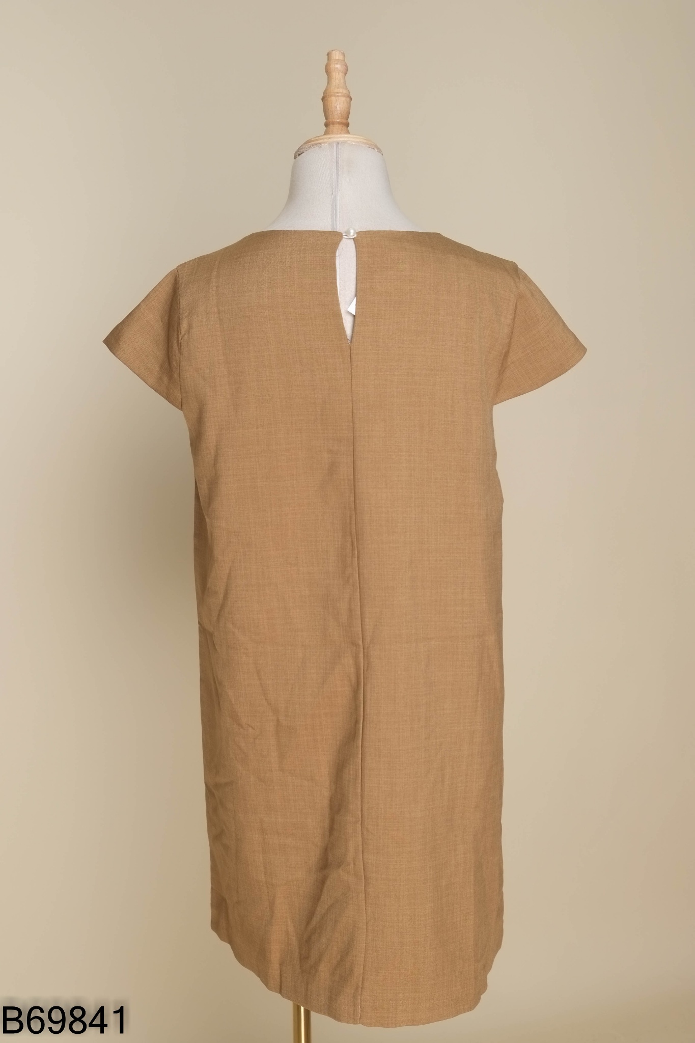 Váy GS nâu suông đính hạt