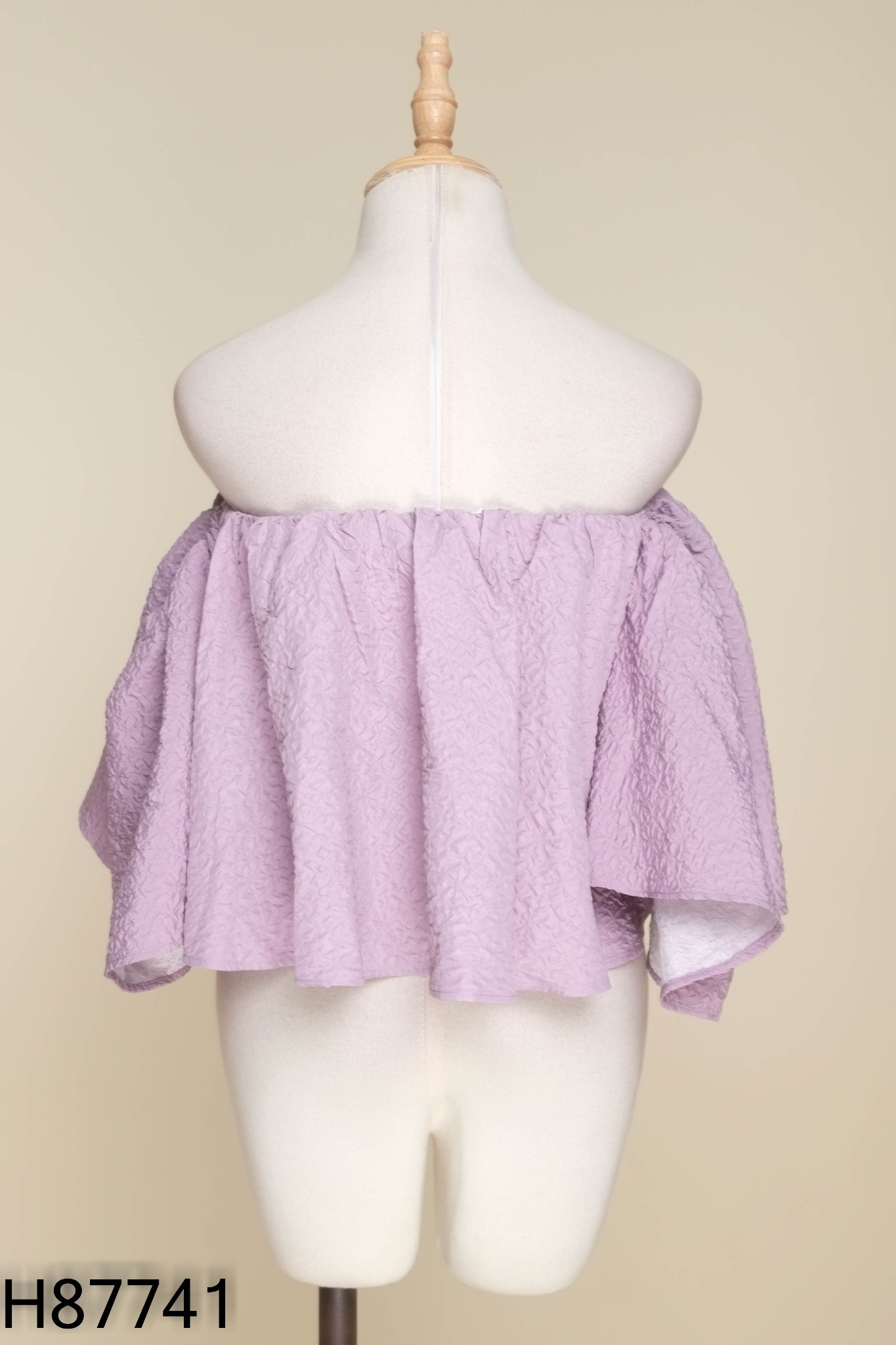 Áo MONANA trễ vai tím